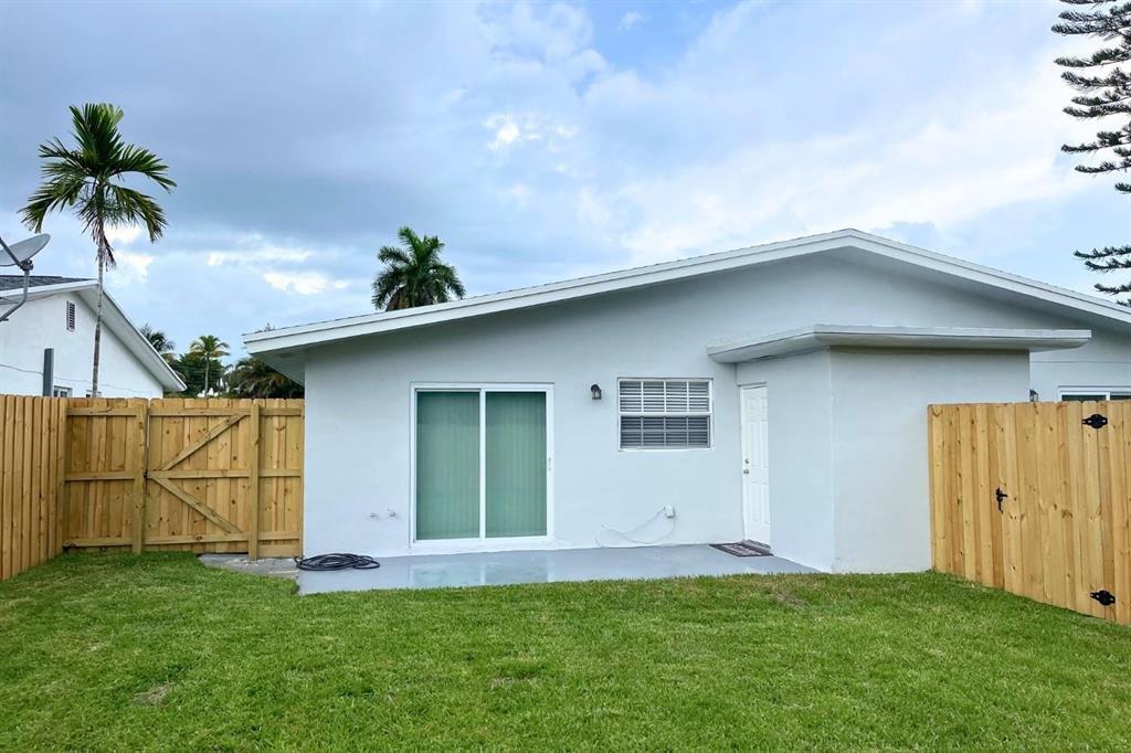838 SW 14th Street — Photo 4