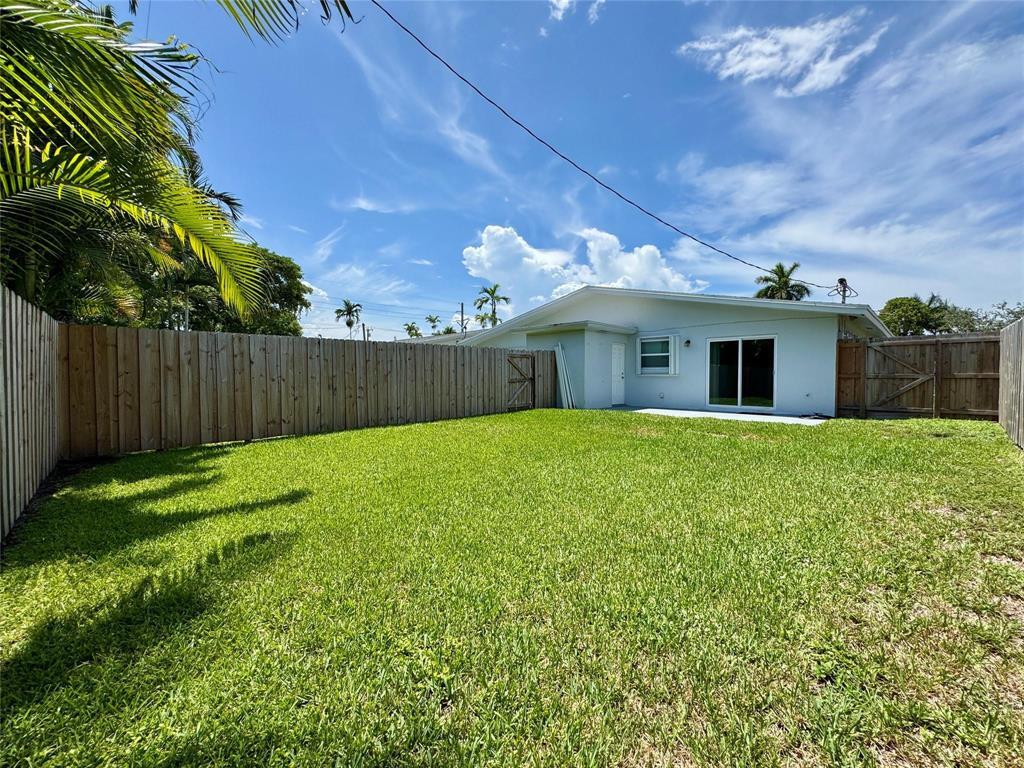 838 SW 14th Street — Photo 5
