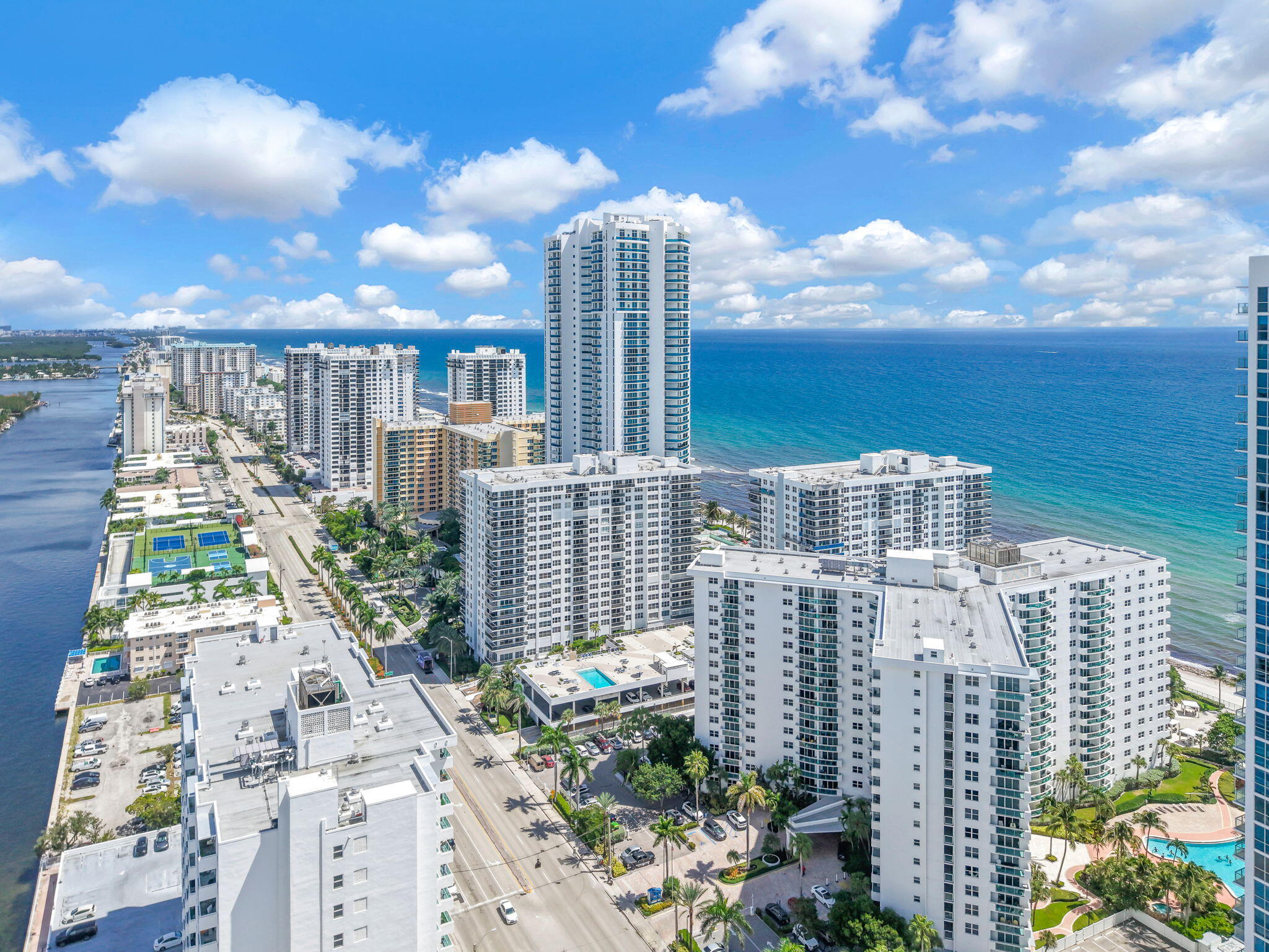 3001 S OCEAN Drive # 403 — Photo 3