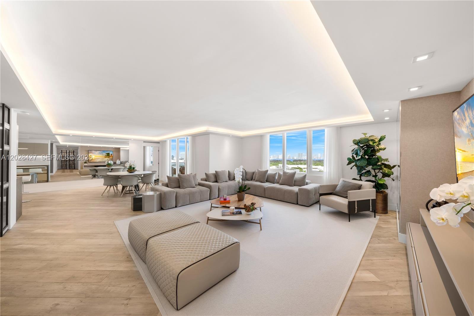 2301 Collins Ave # 1432, Miami Beach FL 33139
