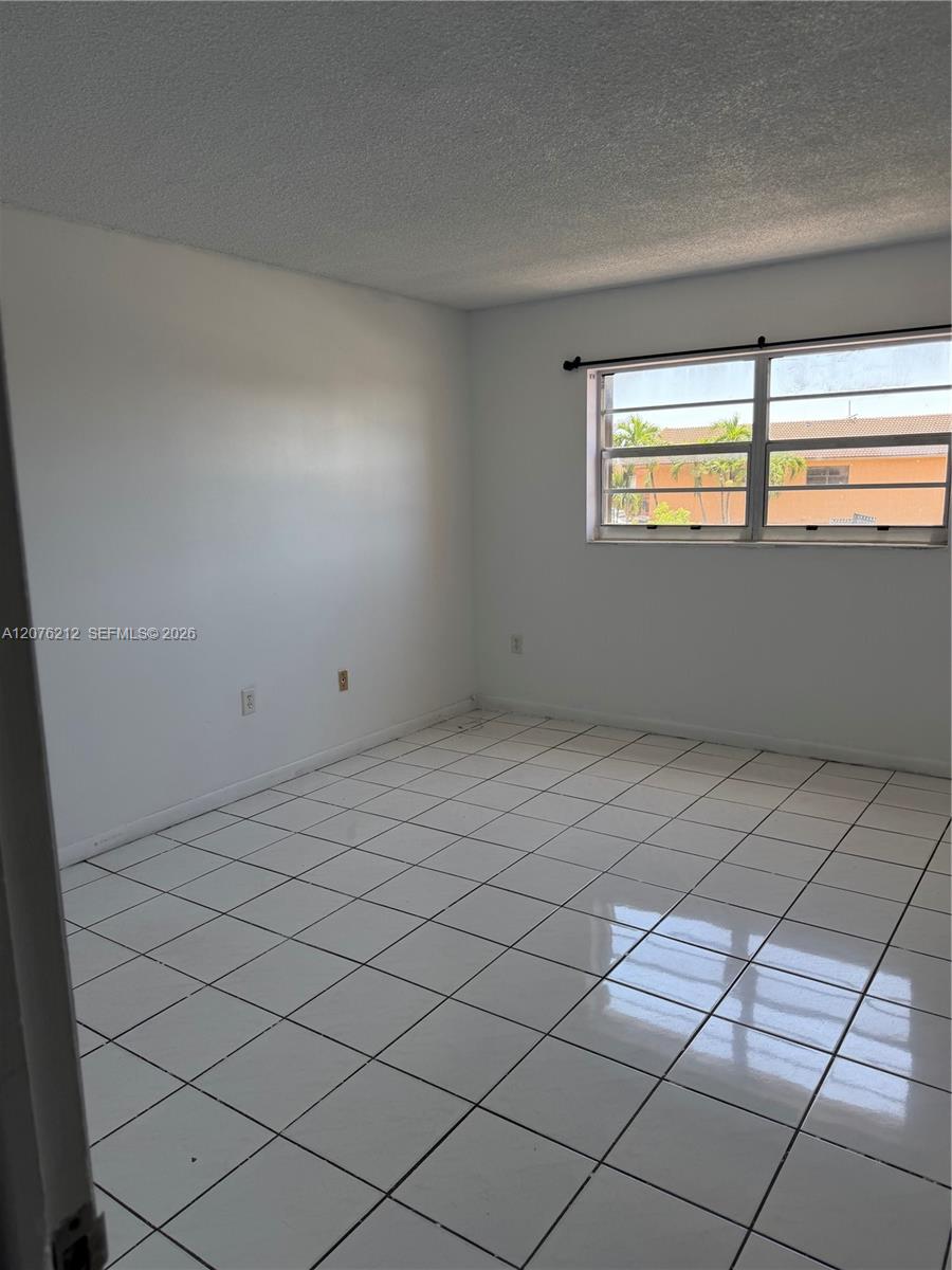 1855 W 60th St # 249 — Photo 5