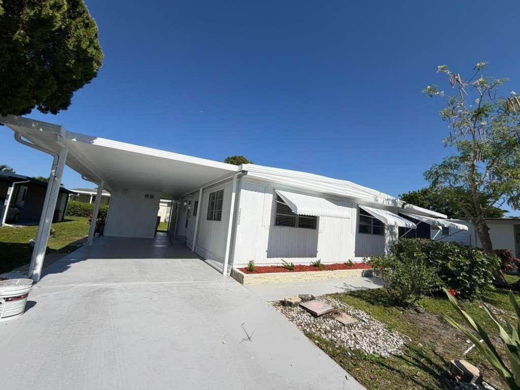 8864 Kings Drive, Boynton Beach FL 33436