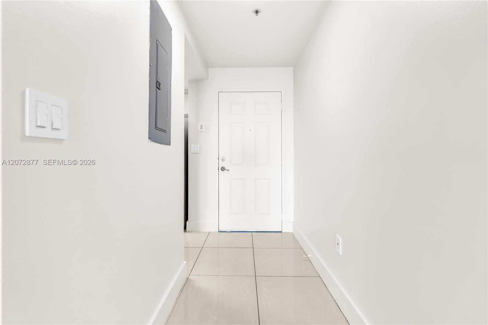 1650 Coral Way # 9 — Photo 2