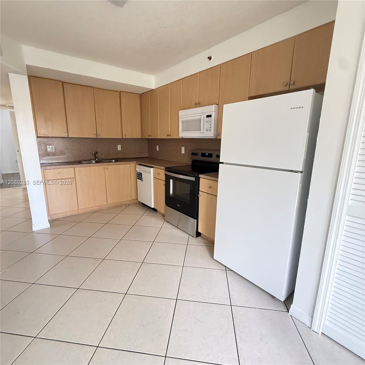 22931 SW 88th Pl # 105, Cutler Bay FL 33190