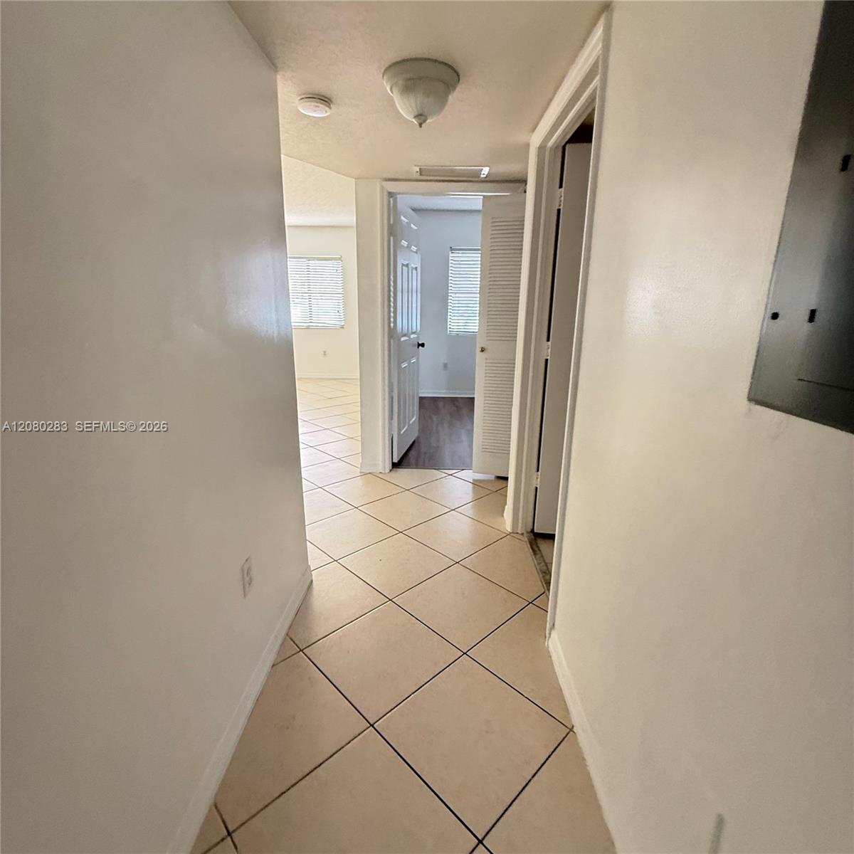 22931 SW 88th Pl # 105 — Photo 2