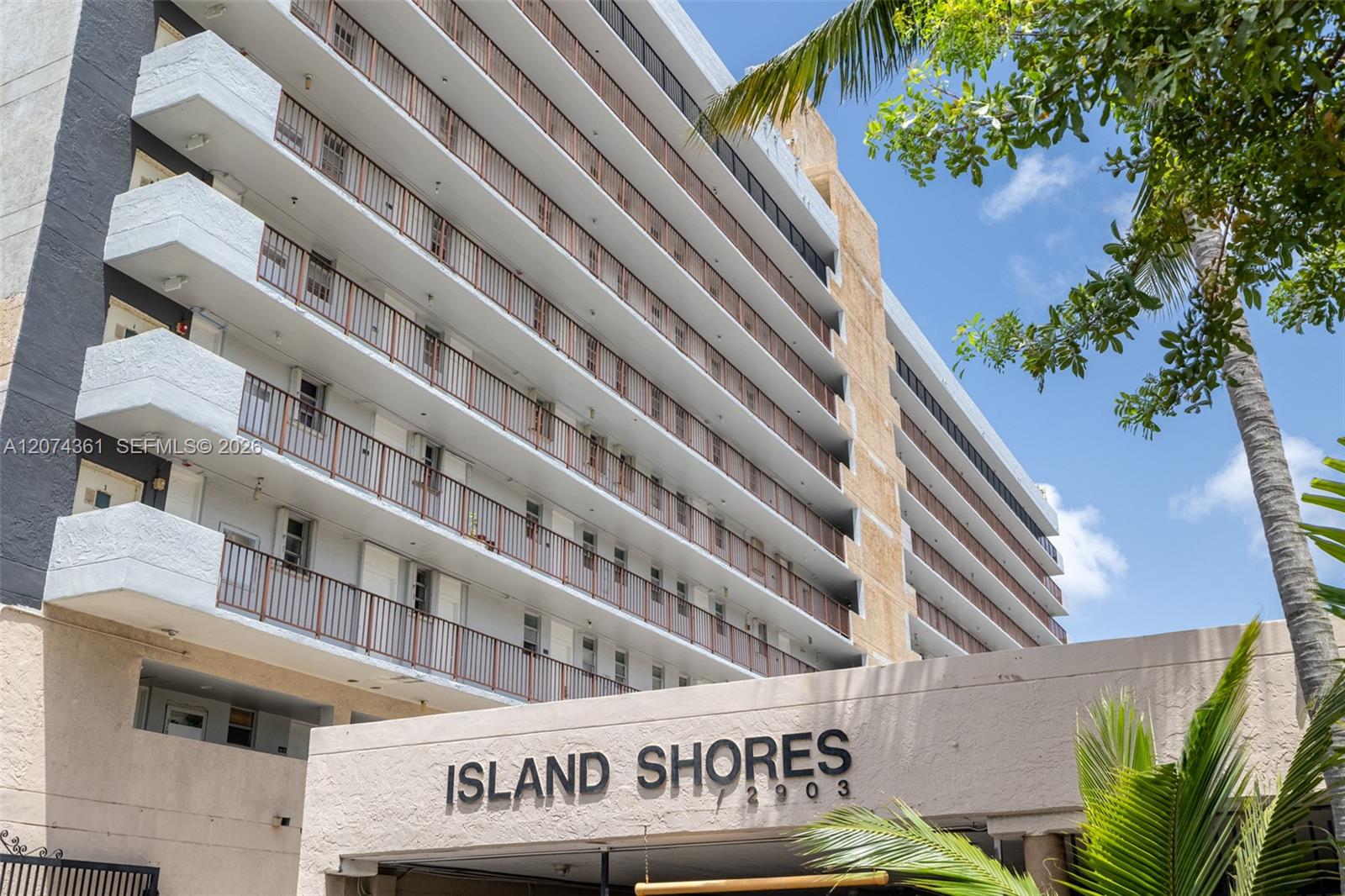2903 N Miami Beach Blvd # 1003 — Photo 3