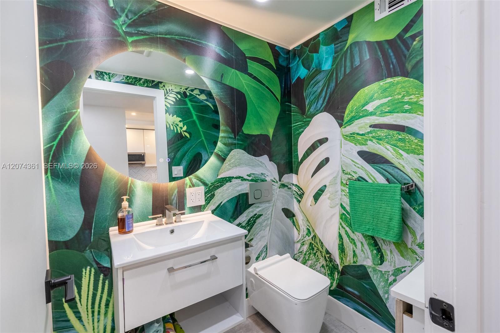 2903 N Miami Beach Blvd # 1003 — Photo 4