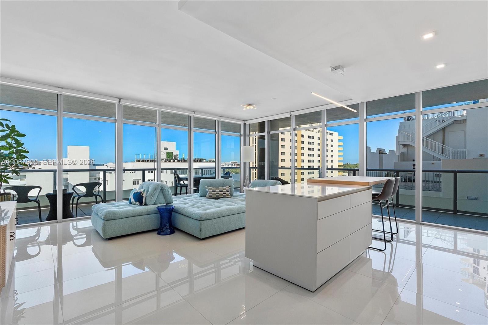 3737 Collins Ave # 804 — Photo 3