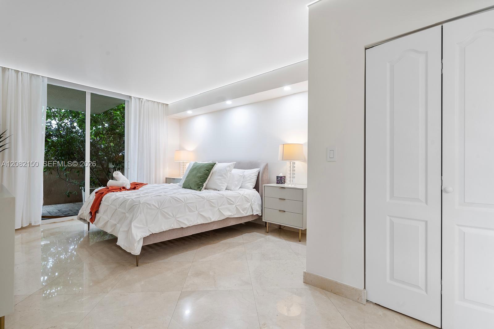 17555 Atlantic Blvd # 508 — Photo 3