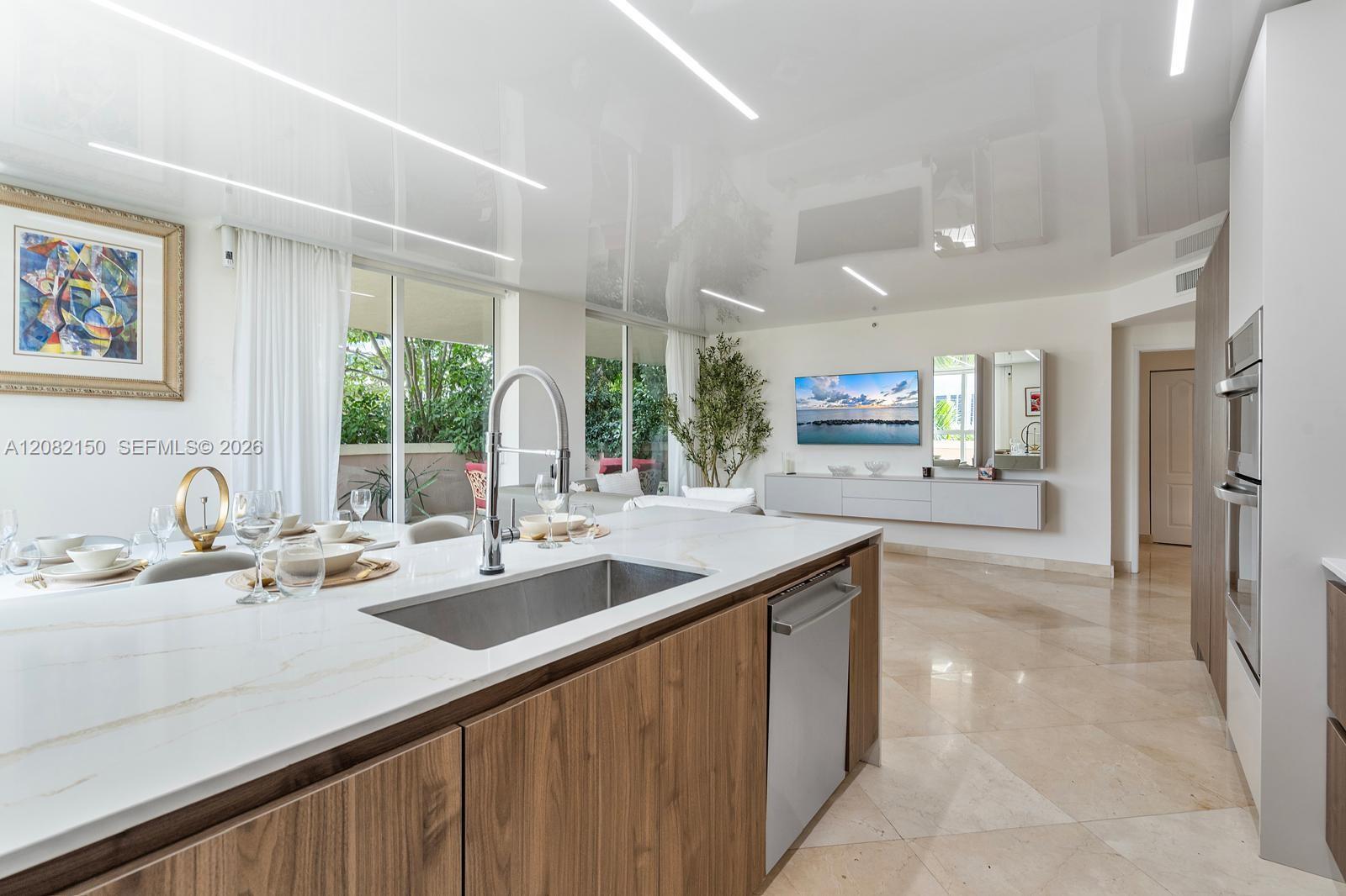 17555 Atlantic Blvd # 508 — Photo 4