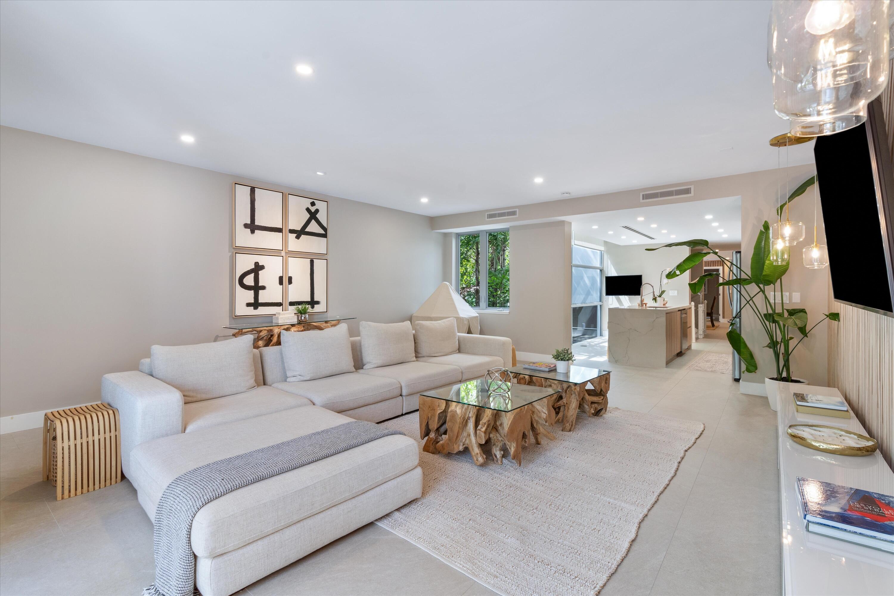 1509 NE 4th Place, Fort Lauderdale FL 33301