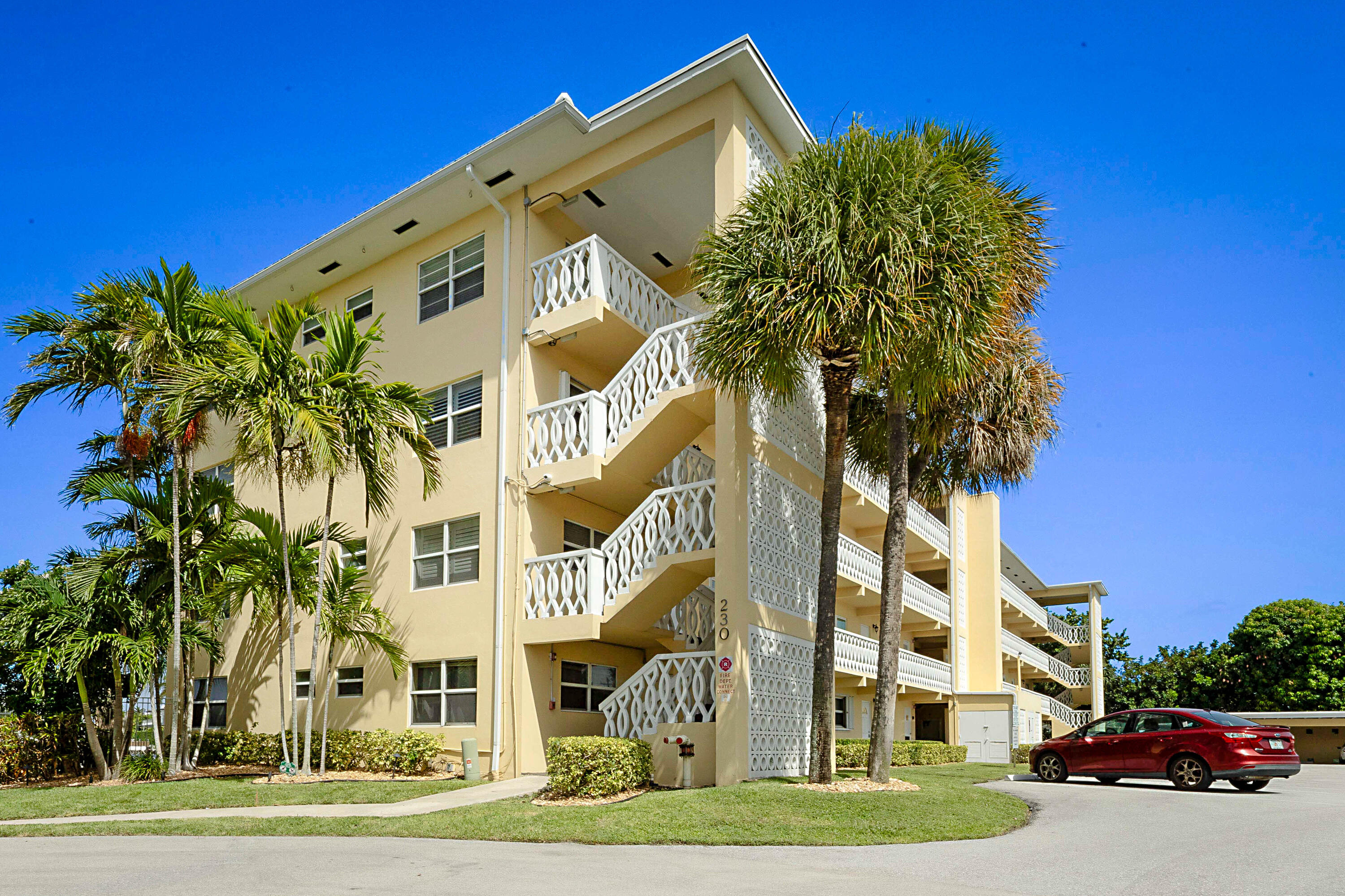 230 N Federal Highway # 305, Deerfield Beach FL 33441