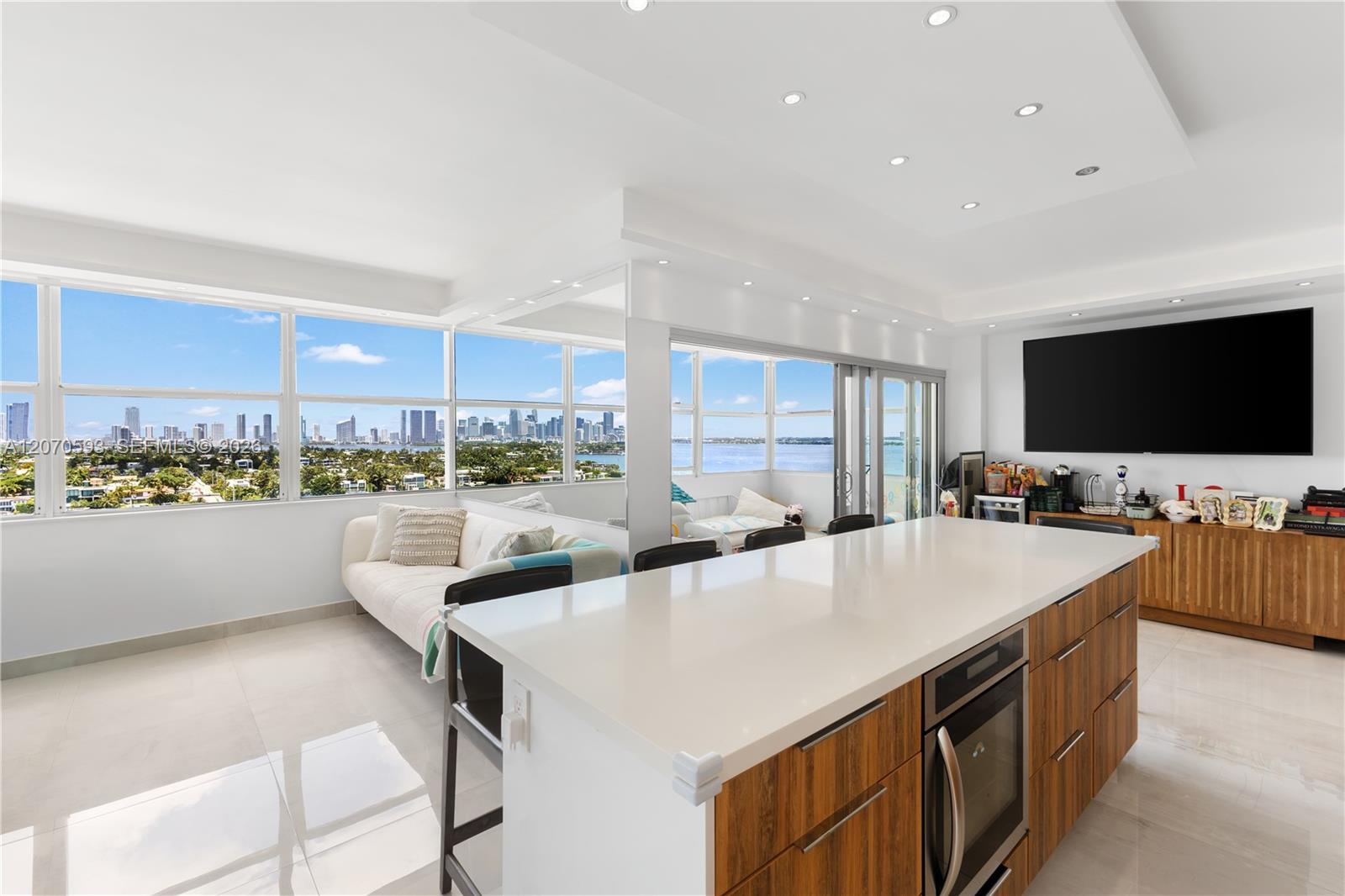 3 Island Ave # 14D View 2