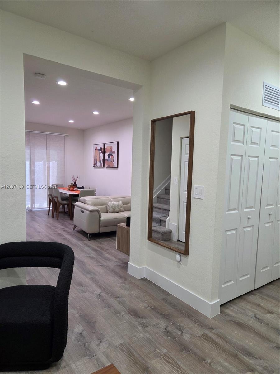 11079 W 32nd Ln — Photo 4
