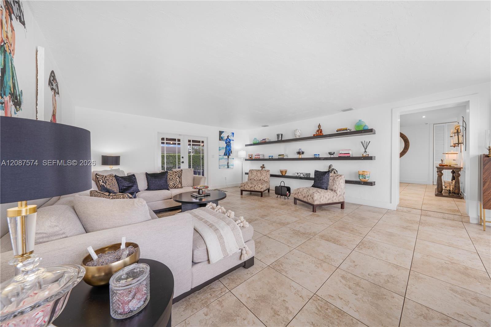 12311 SW 39th Ter — Photo 3