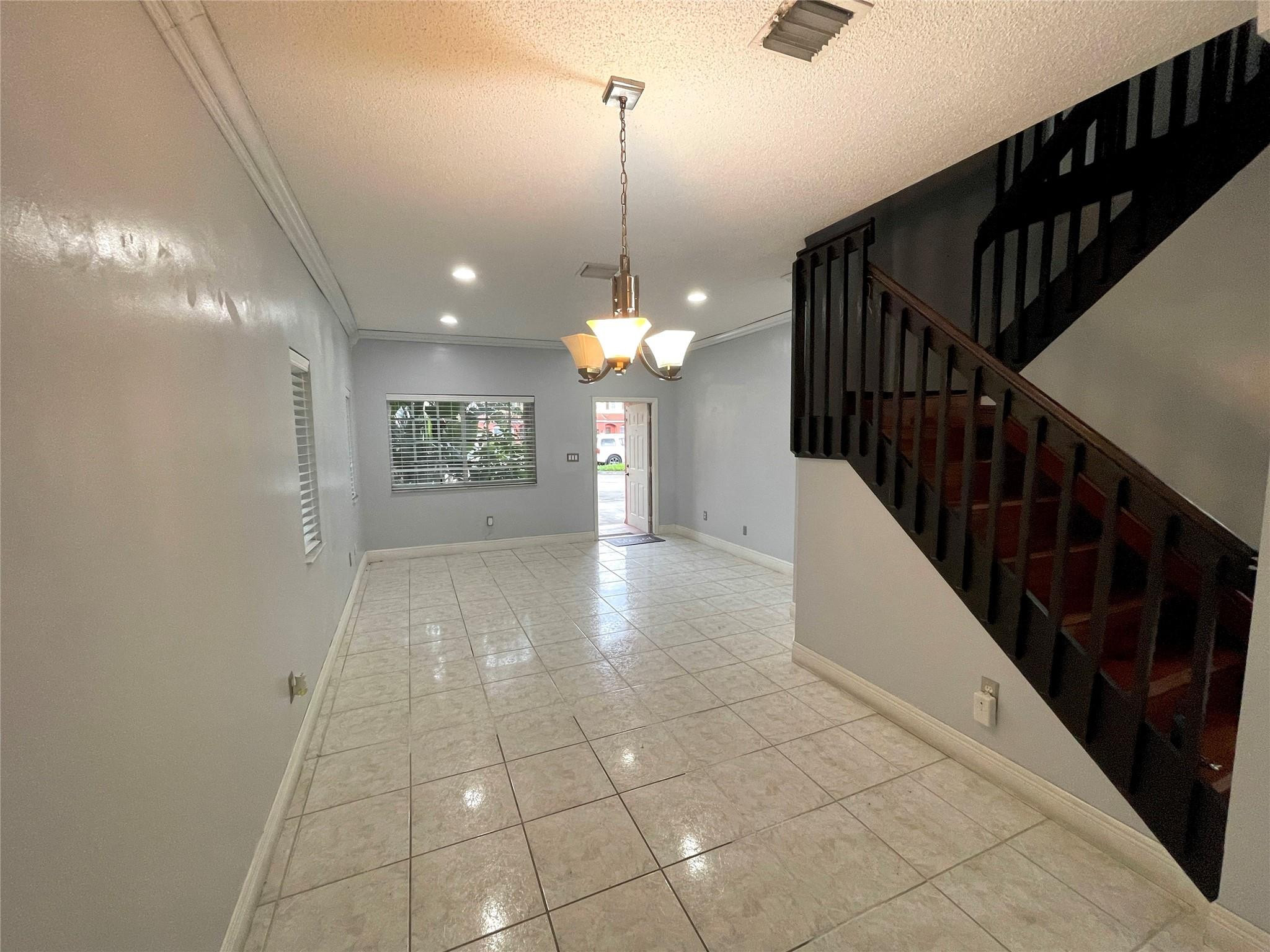 10348 SW 20th Street — Photo 2