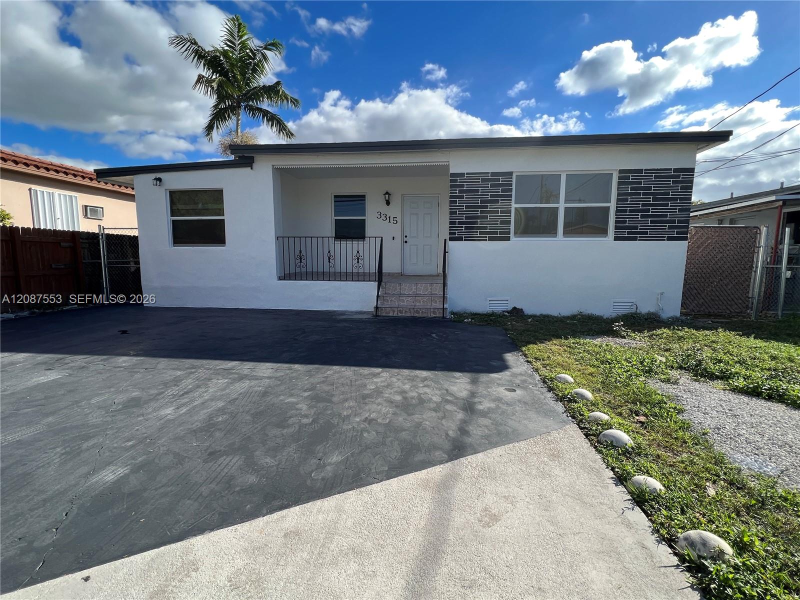 3315 SW 91st Ave, Miami FL 33165