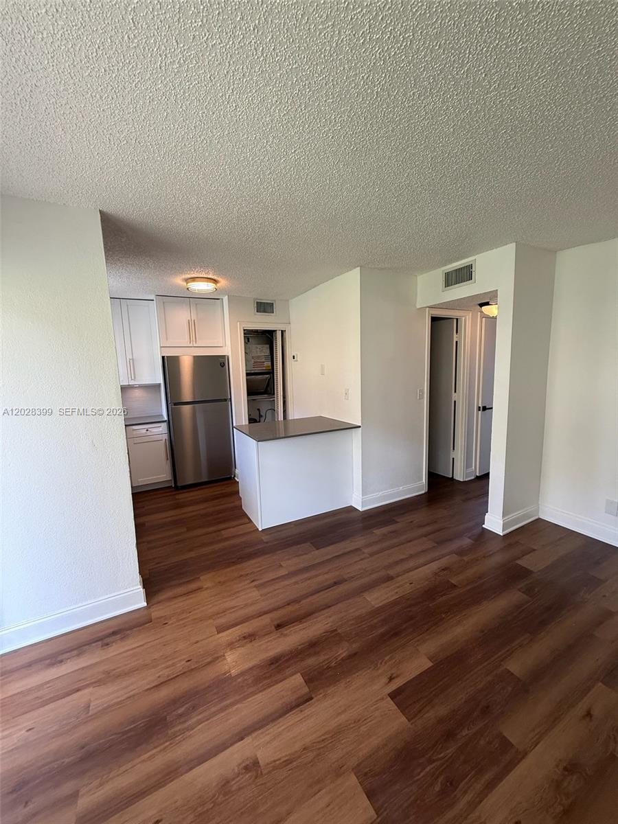 5168 NE 6th Ave # 416 — Photo 5