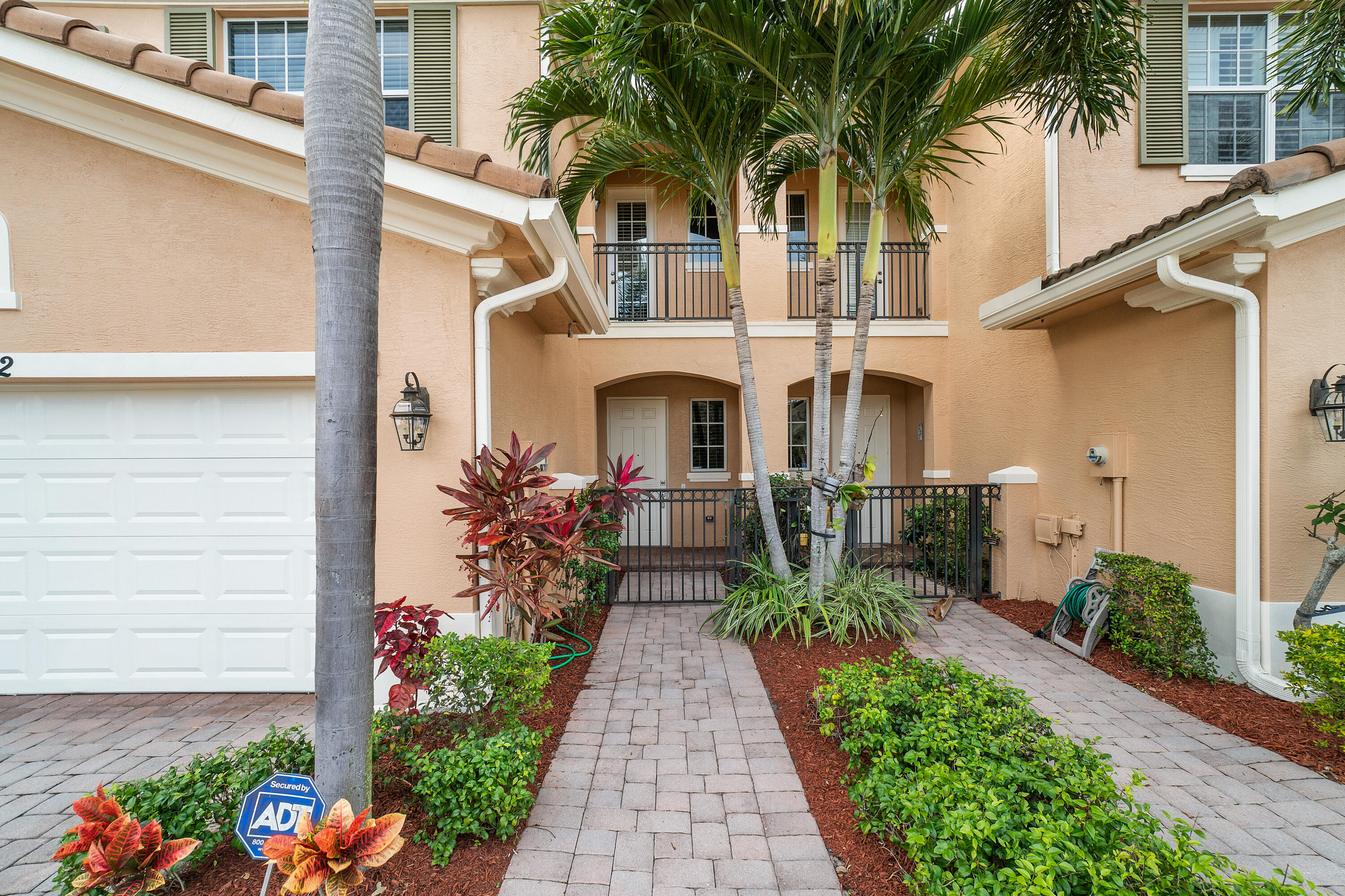 4612 Cadiz Circle — Photo 3