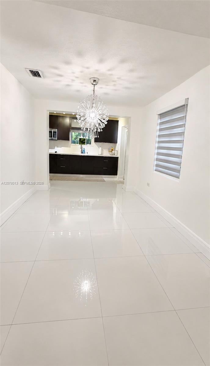 640 E 42nd St # 0 — Photo 3