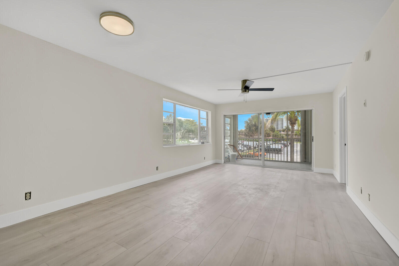 3201 NE 8th Street # 206, Pompano Beach FL 33062
