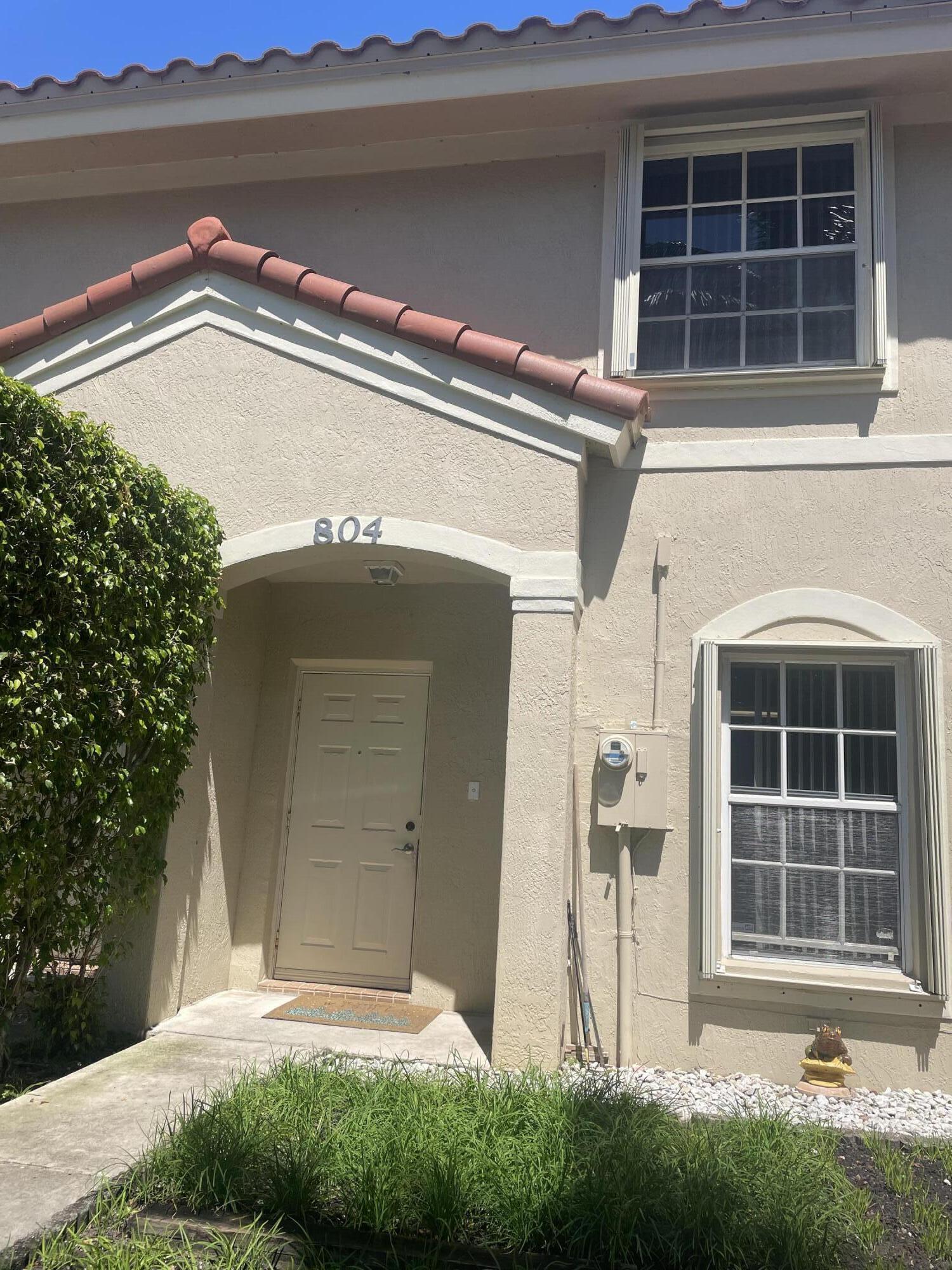 804 Summit Lake Drive, West Palm Beach FL 33406