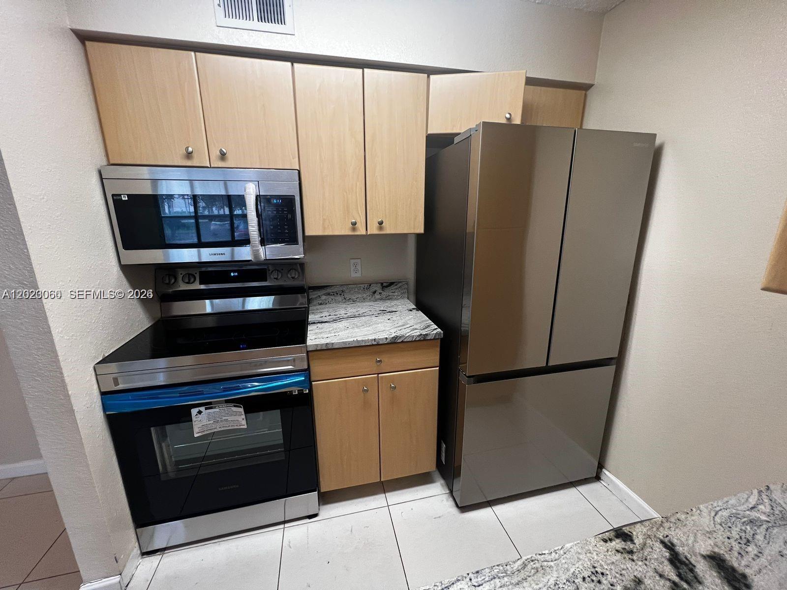 2946 S University Dr # 7109 — Photo 2