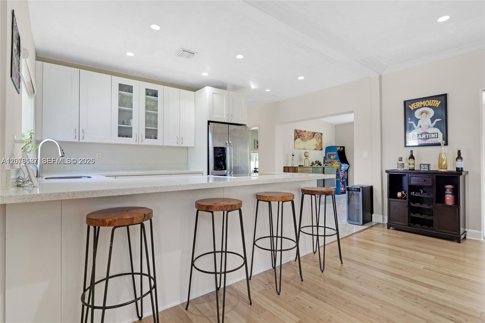 535 SW 39th Ave — Photo 3