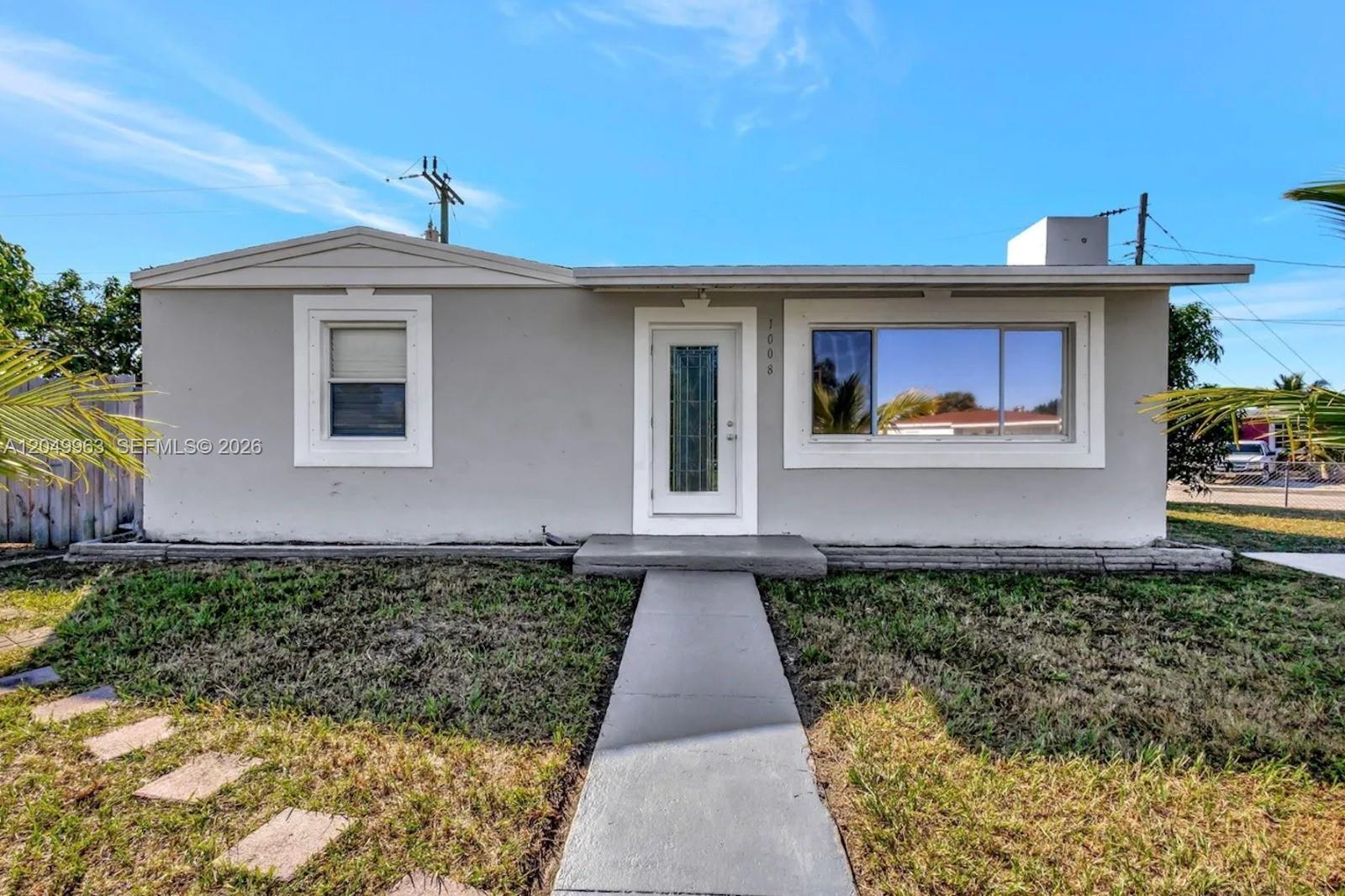 1008 Elm Rd # 1, West Palm Beach FL 33409