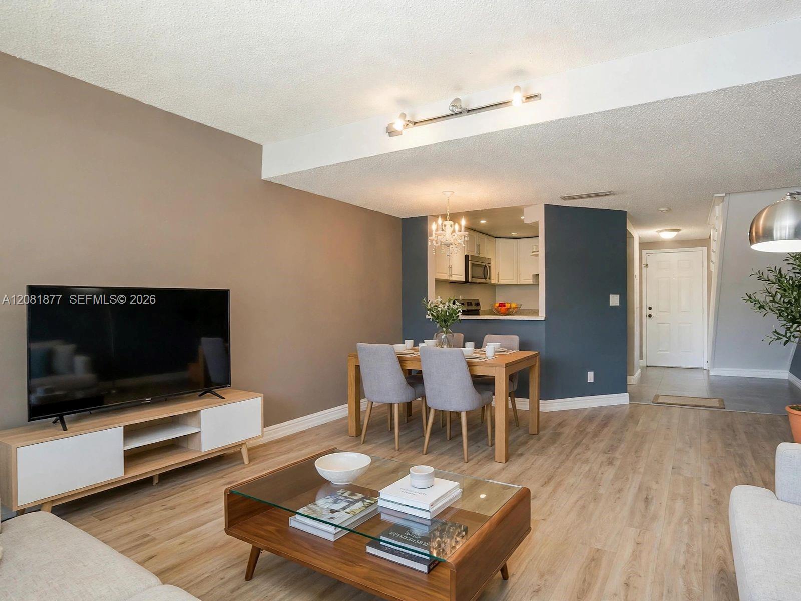 5200 NW 31st Ave # 153 — Photo 2
