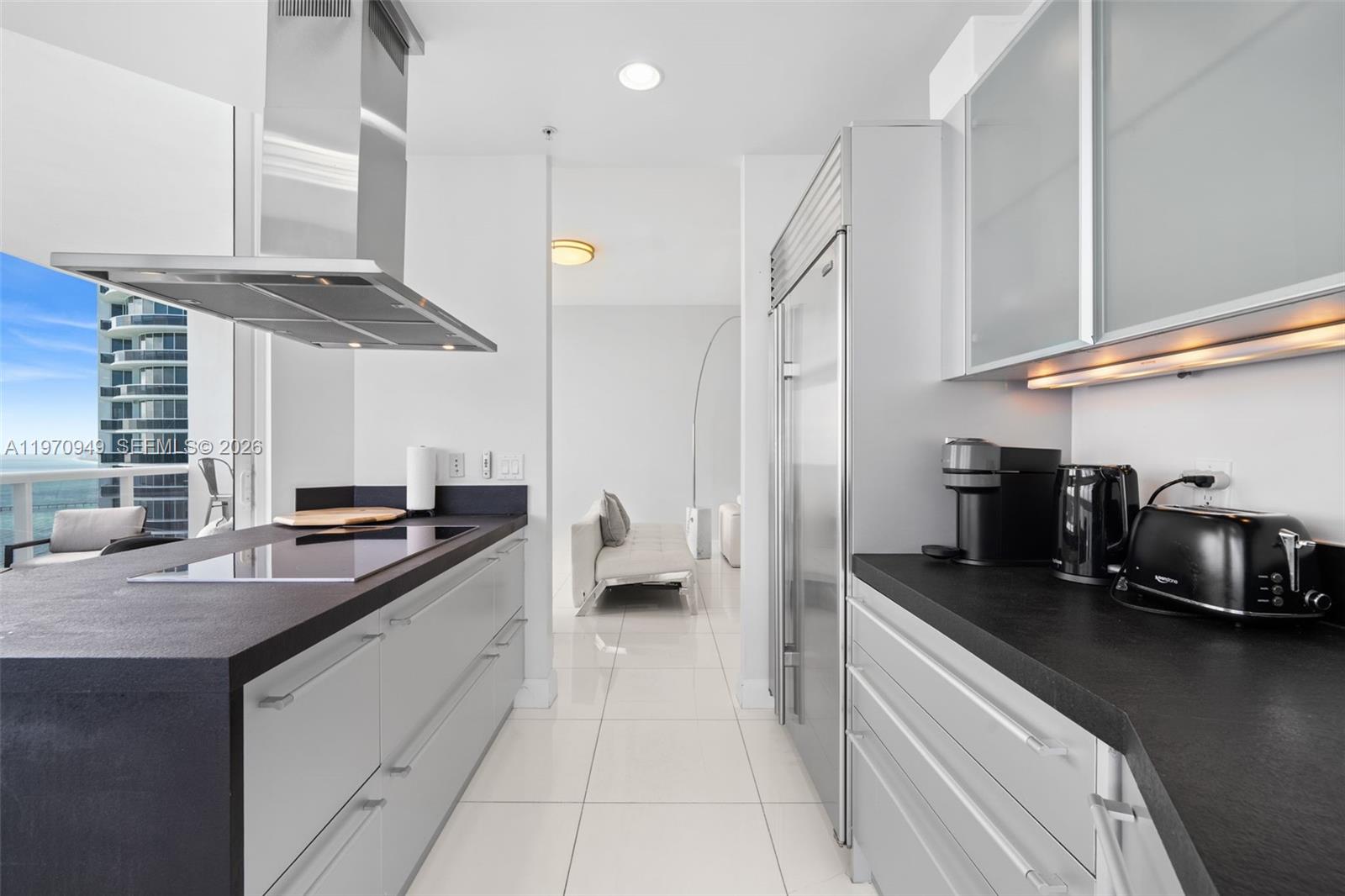 18201 Collins Ave # 4709 — Photo 4