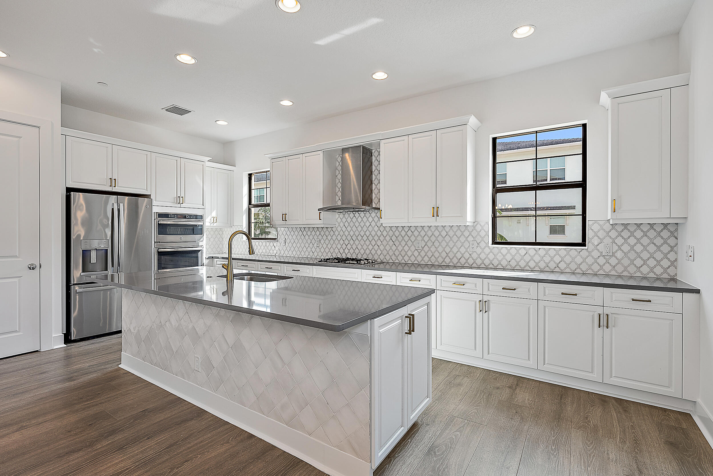 12650 Machiavelli Way — Photo 5