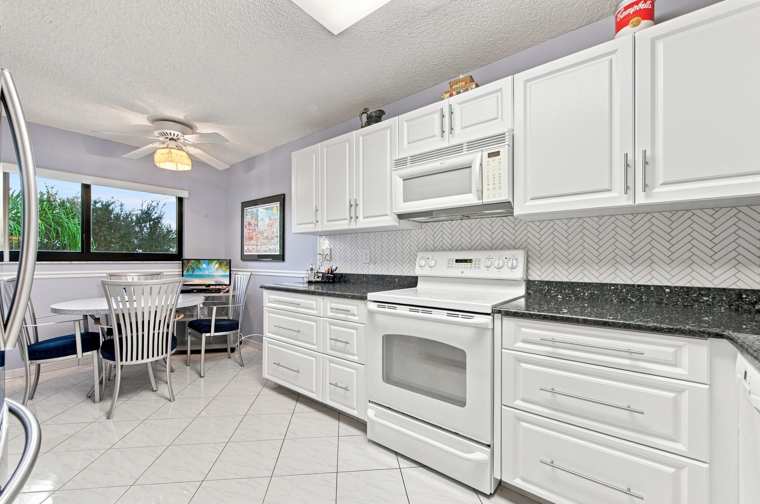 15075 WITNEY Rd #303 — Photo 5