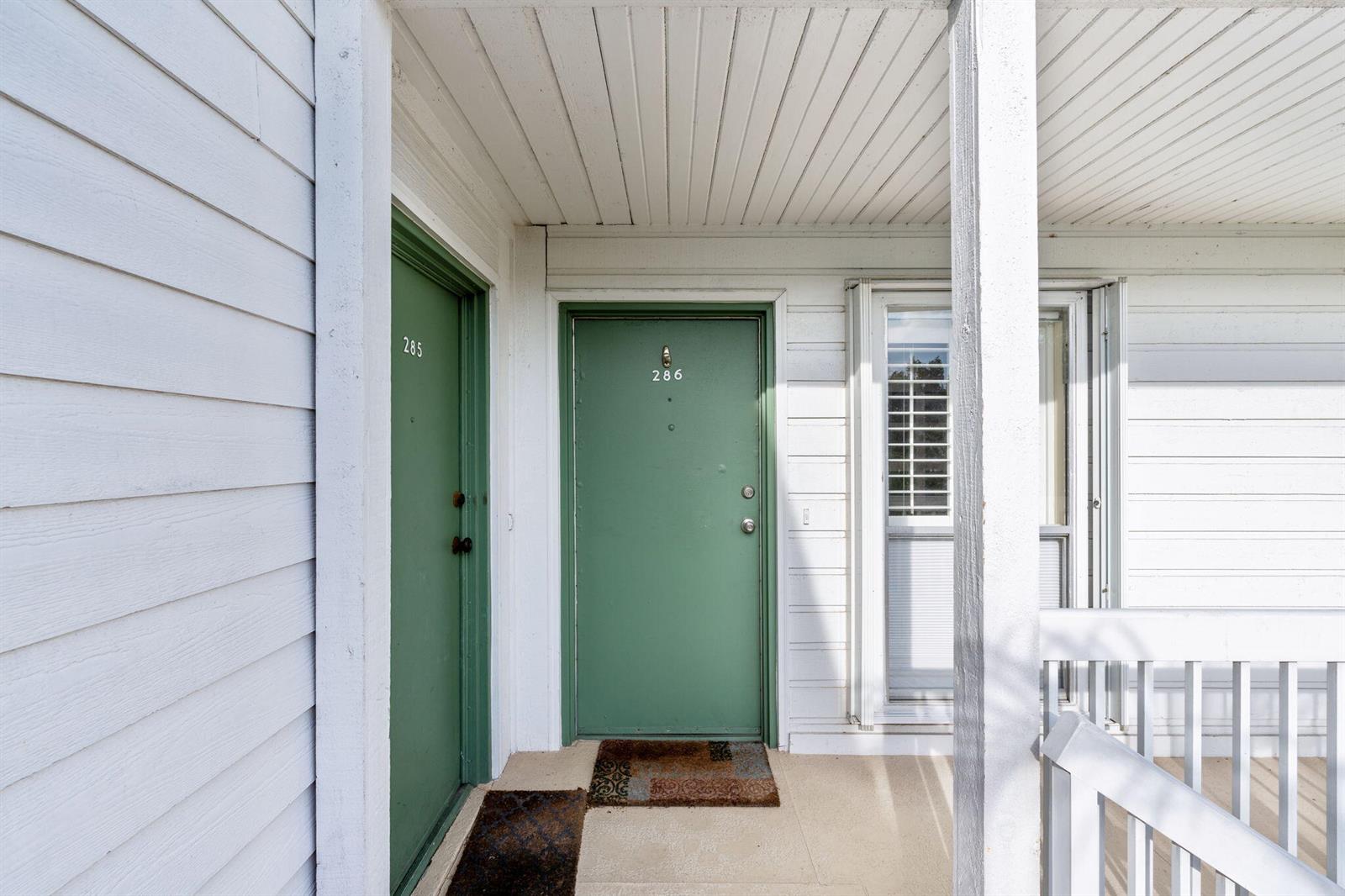 286 Cypress Point Drive, Palm Beach Gardens FL 33418