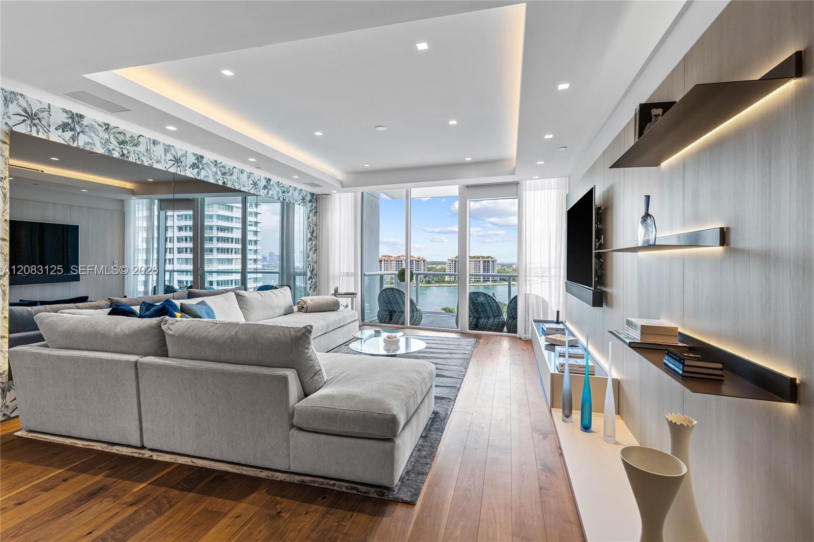 100 S Pointe Dr # 1102/03 — Photo 3