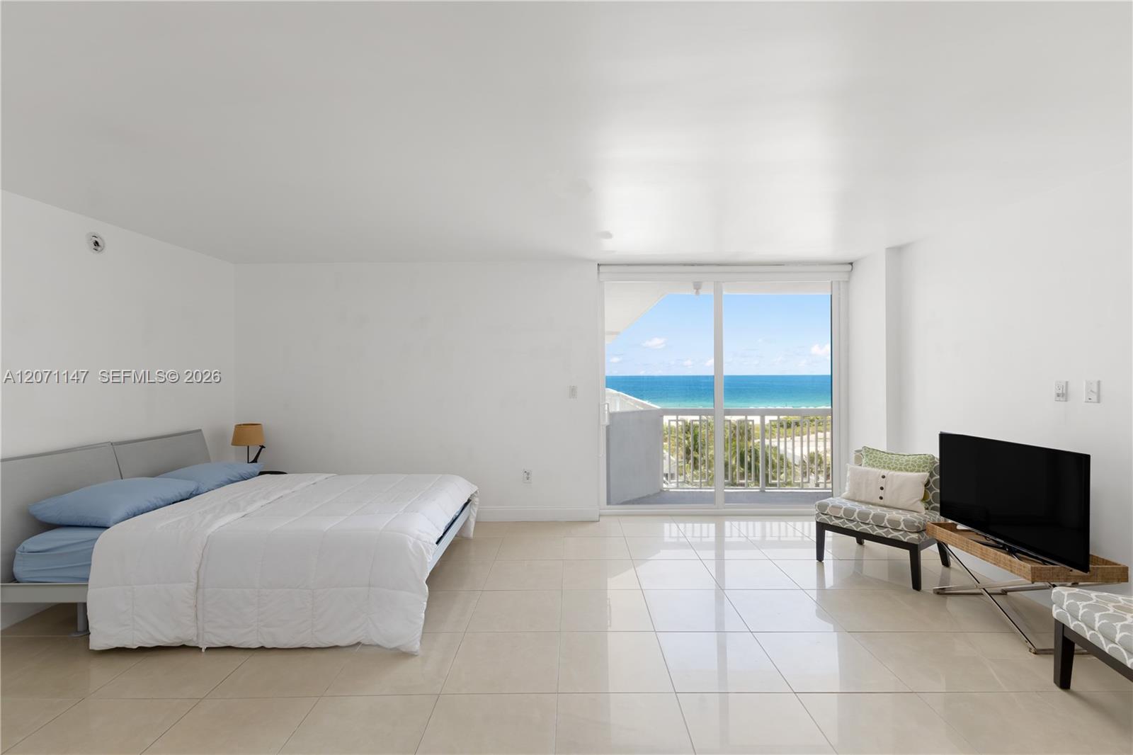 401 Ocean Dr # 607 — Photo 5