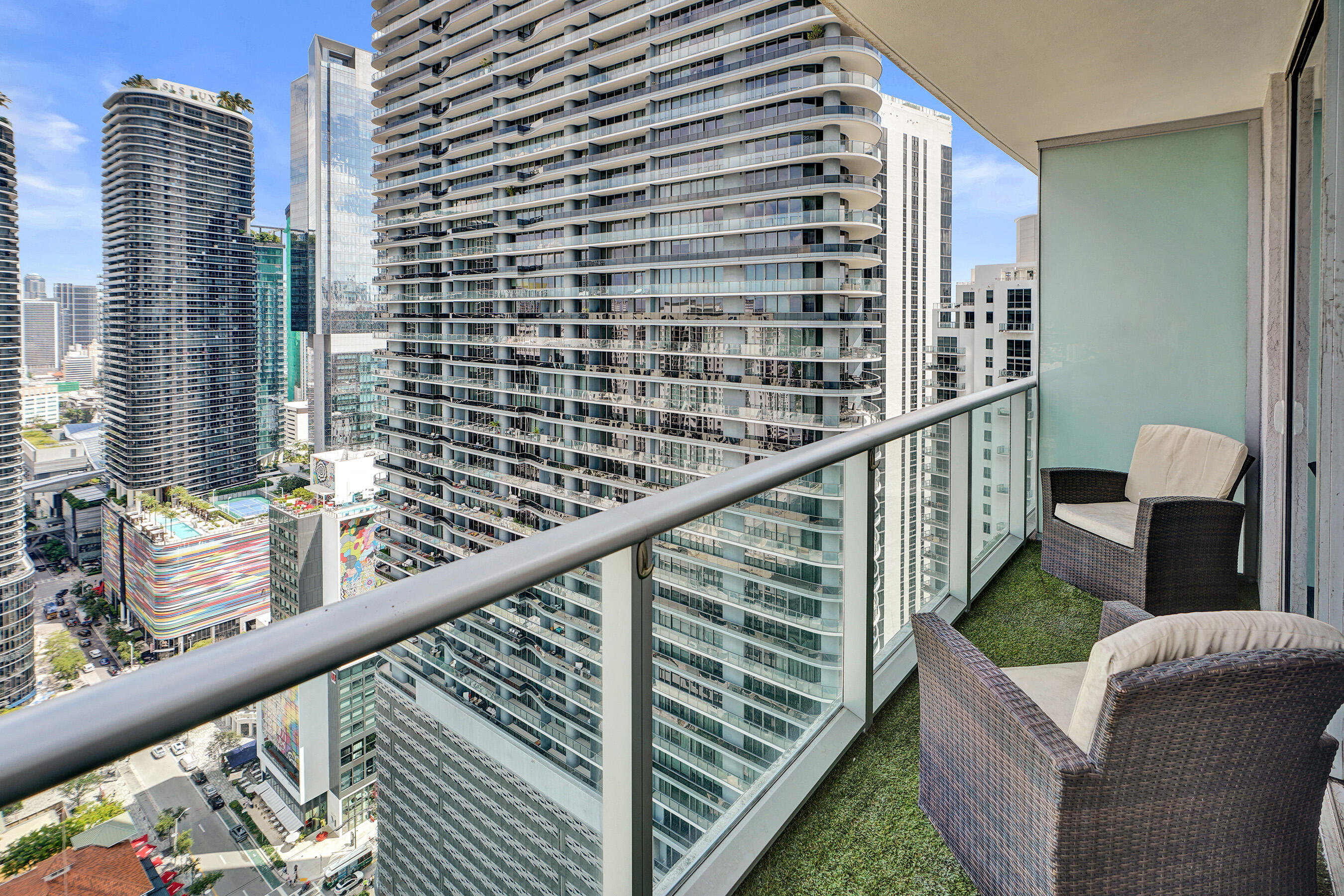 1100 S MIAMI Avenue # 3508 — Photo 5