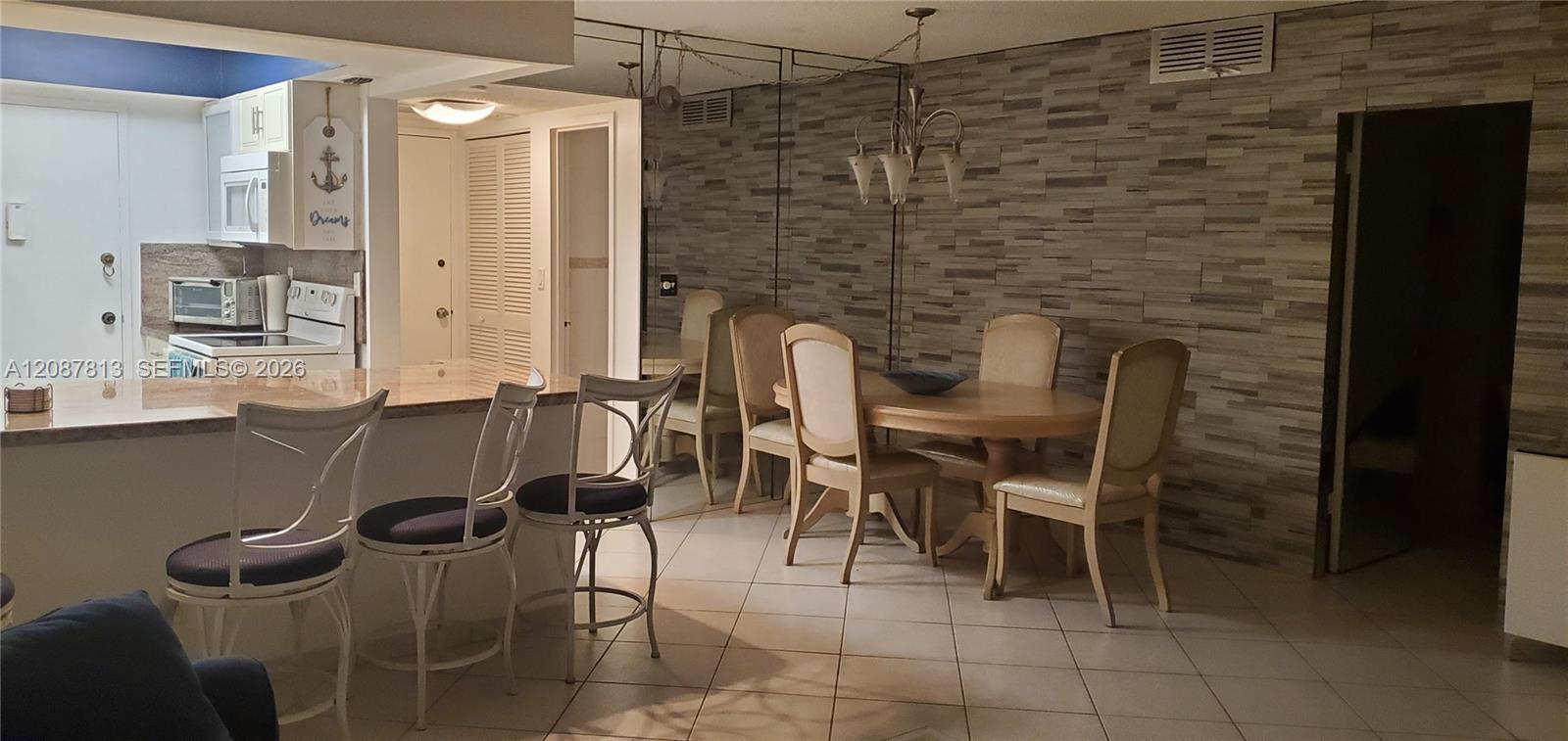 3180 S Ocean Dr # 315 — Photo 4