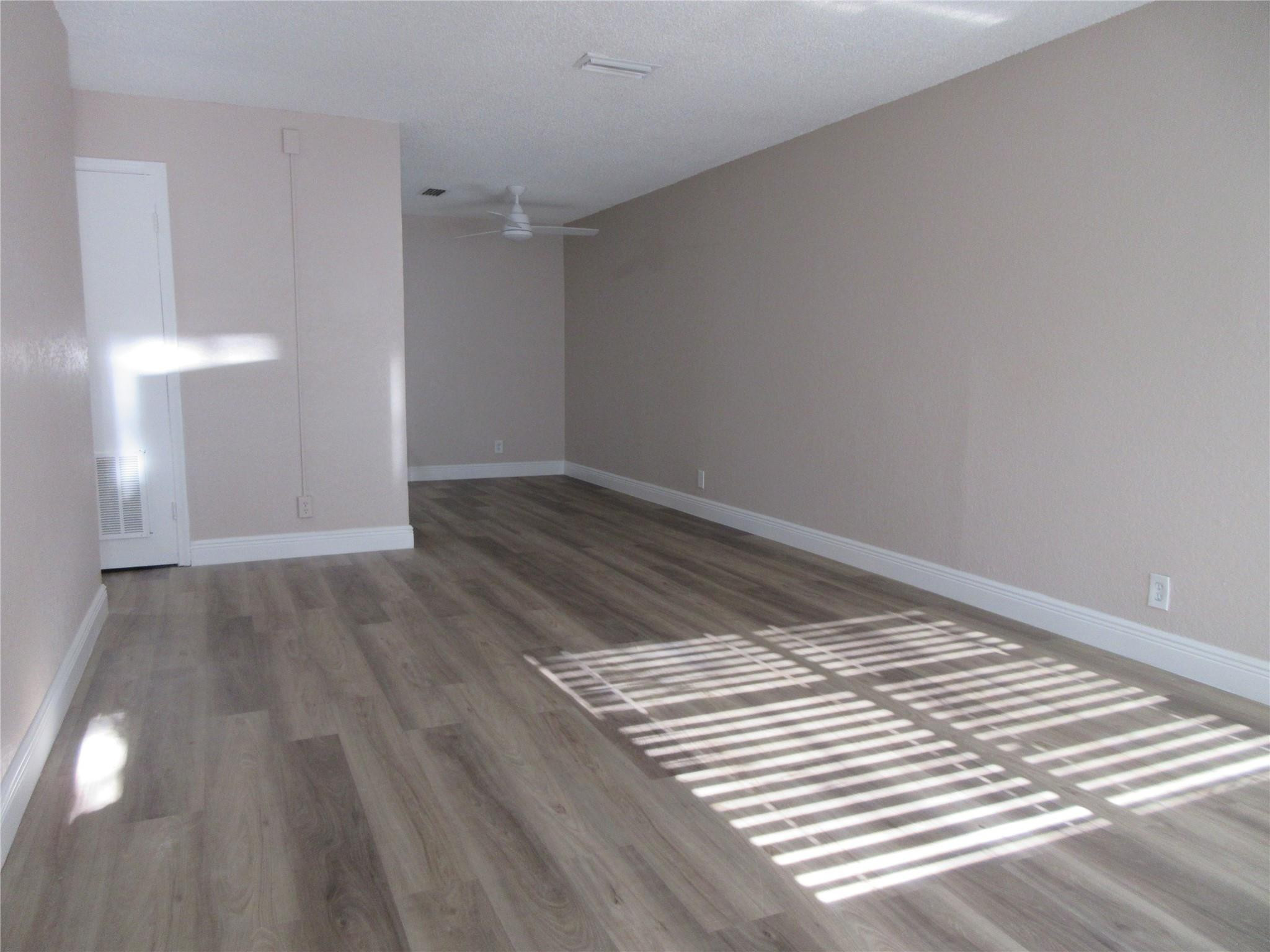 8601 NW 35TH Street # 11 — Photo 4