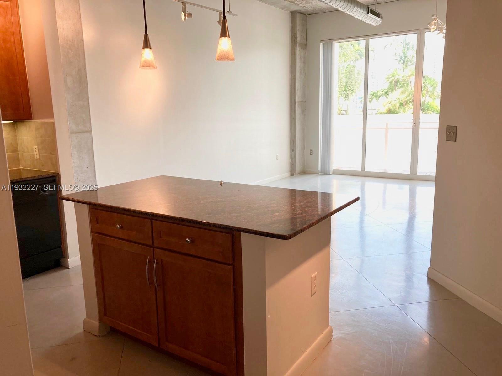 2001 Biscayne Blvd # 2608, Miami FL 33137