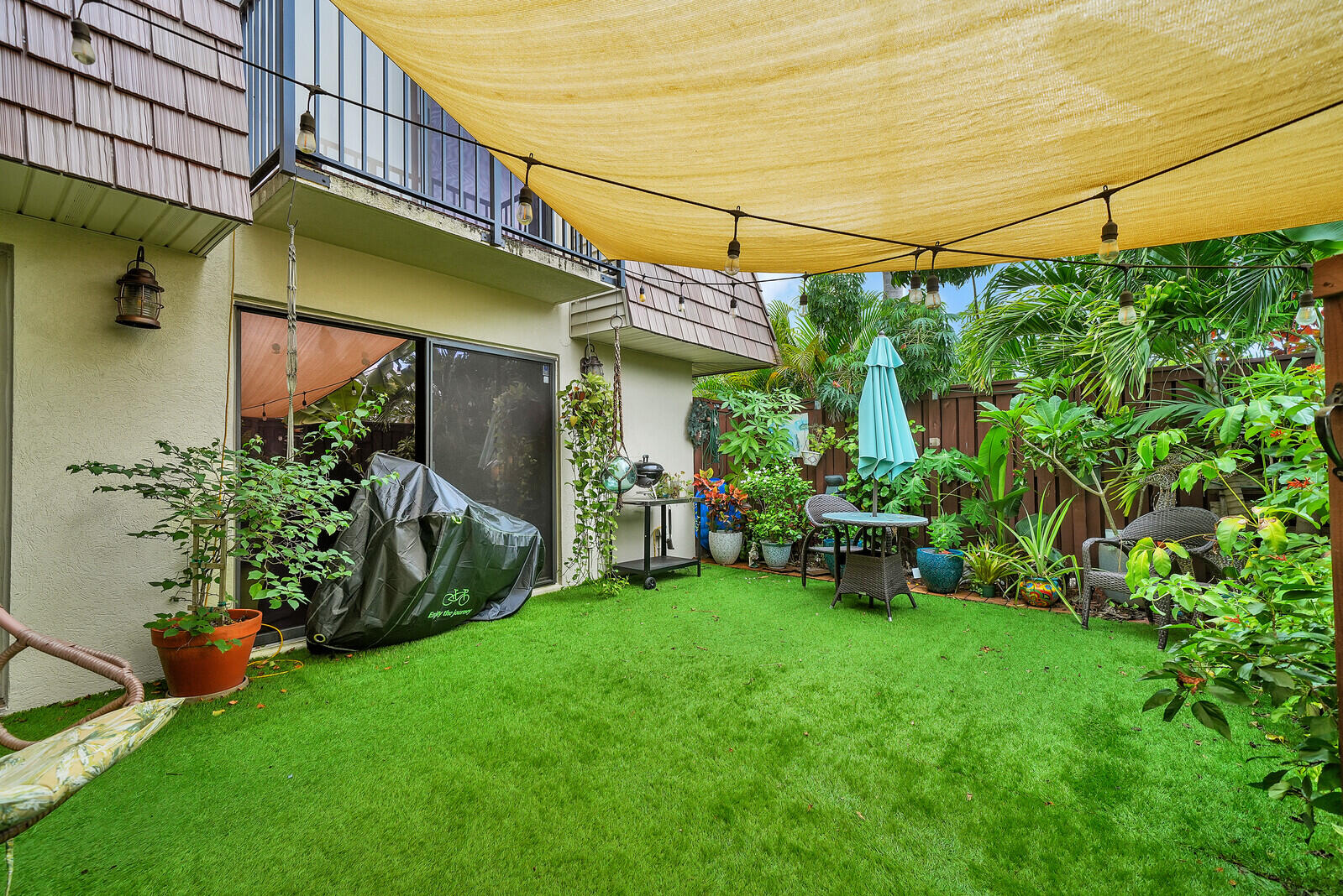 2716 SW 15th Street — Photo 2