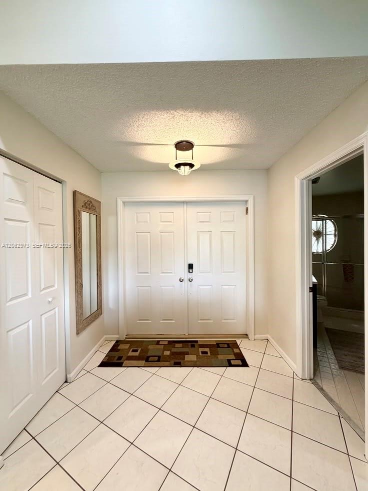5796 SW 89th Way — Photo 2