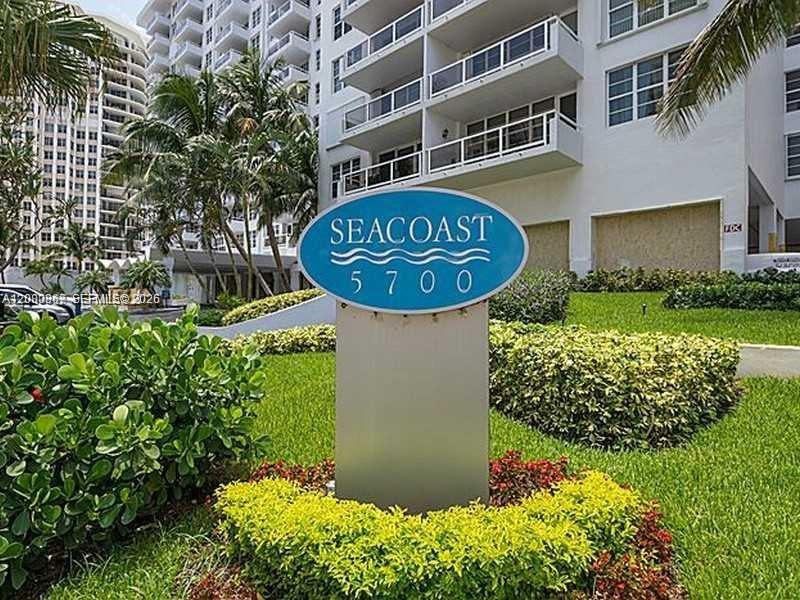 5700 Collins Ave # 8M — Photo 2