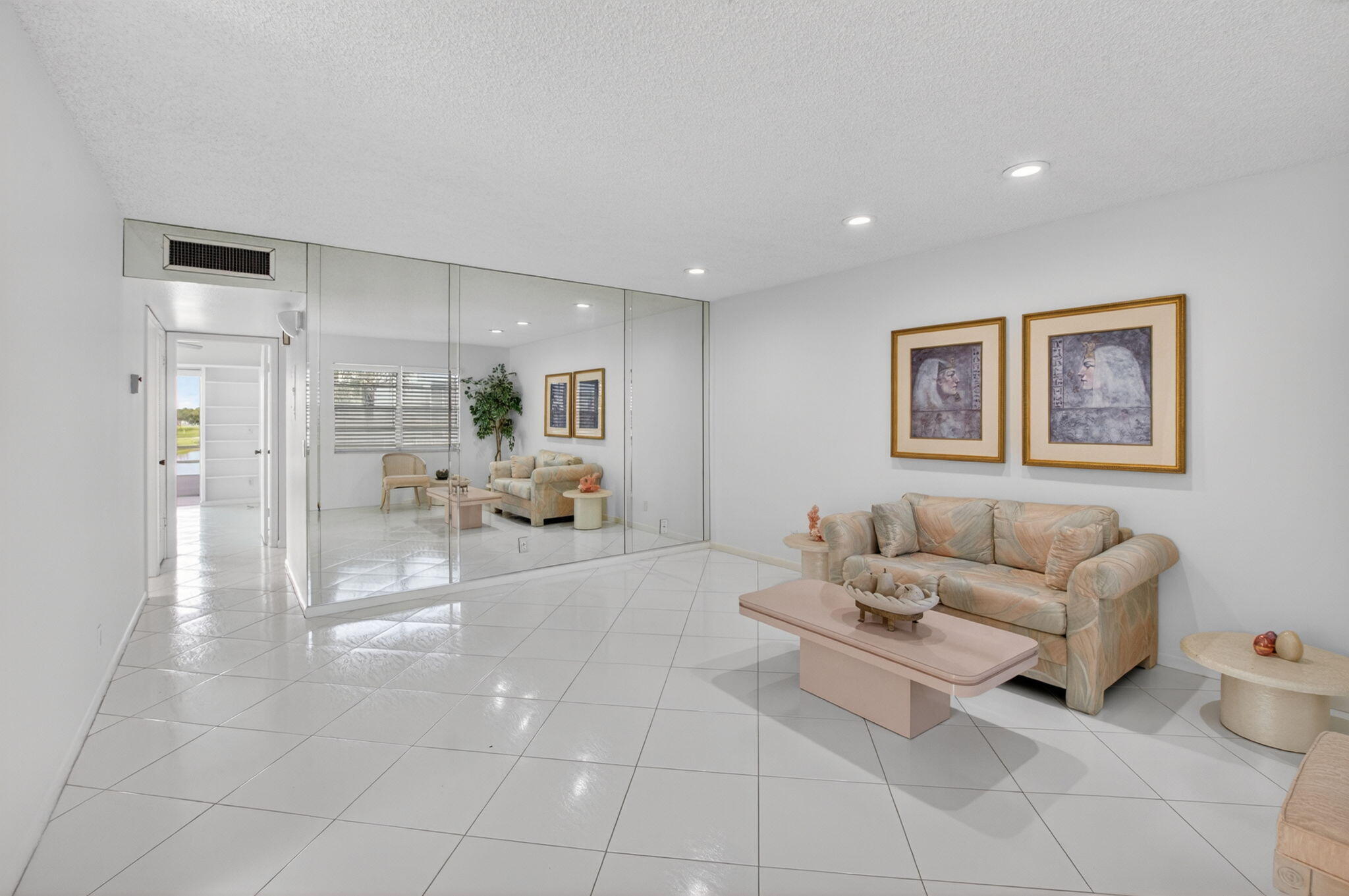 955 Normandy Trail — Photo 5