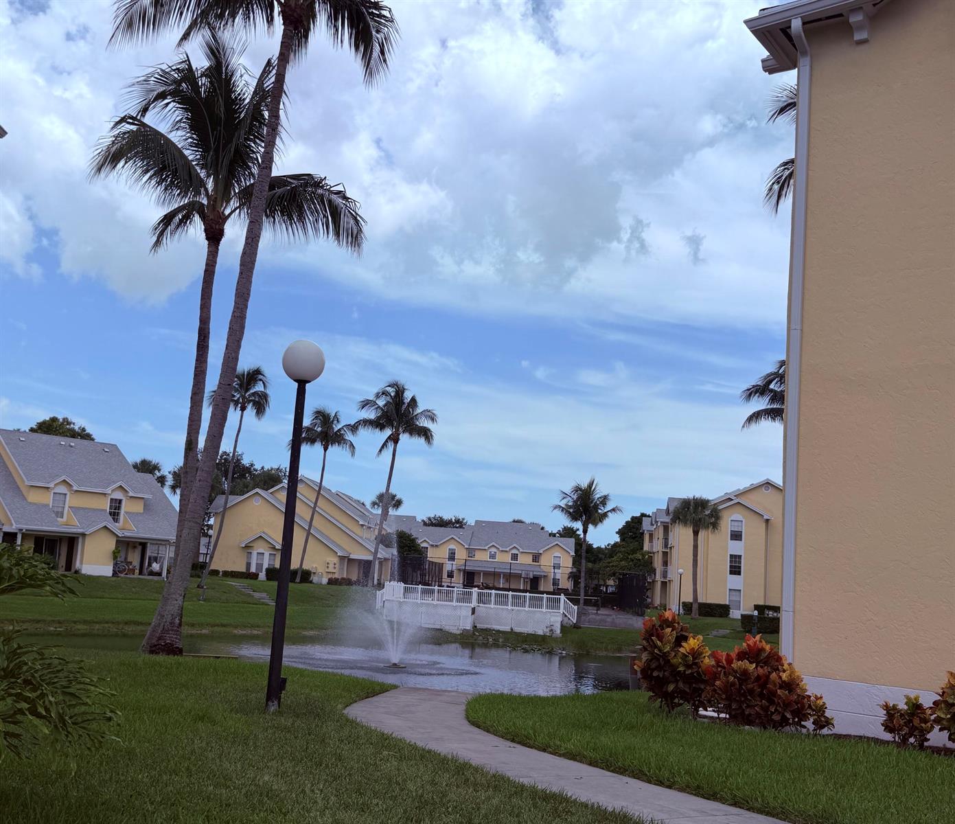 6347 LA COSTA Drive # B, Boca Raton FL 33433