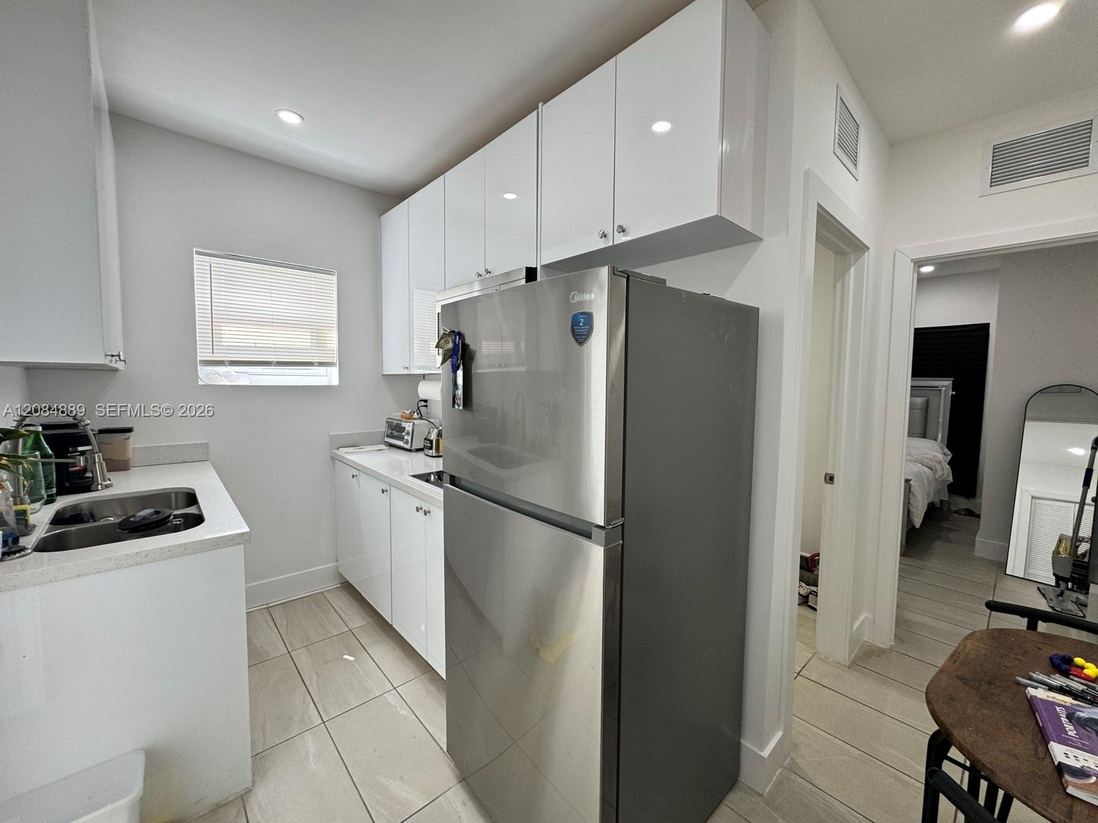 1631 NW 3 St # 8 — Photo 2