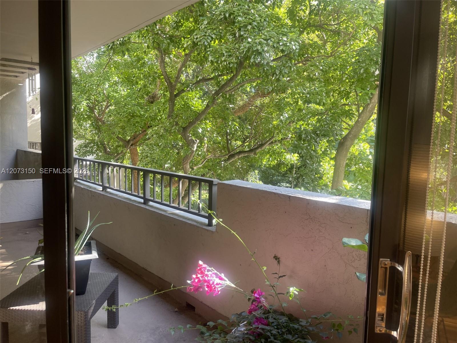 141 Crandon Blvd # 243 — Photo 3