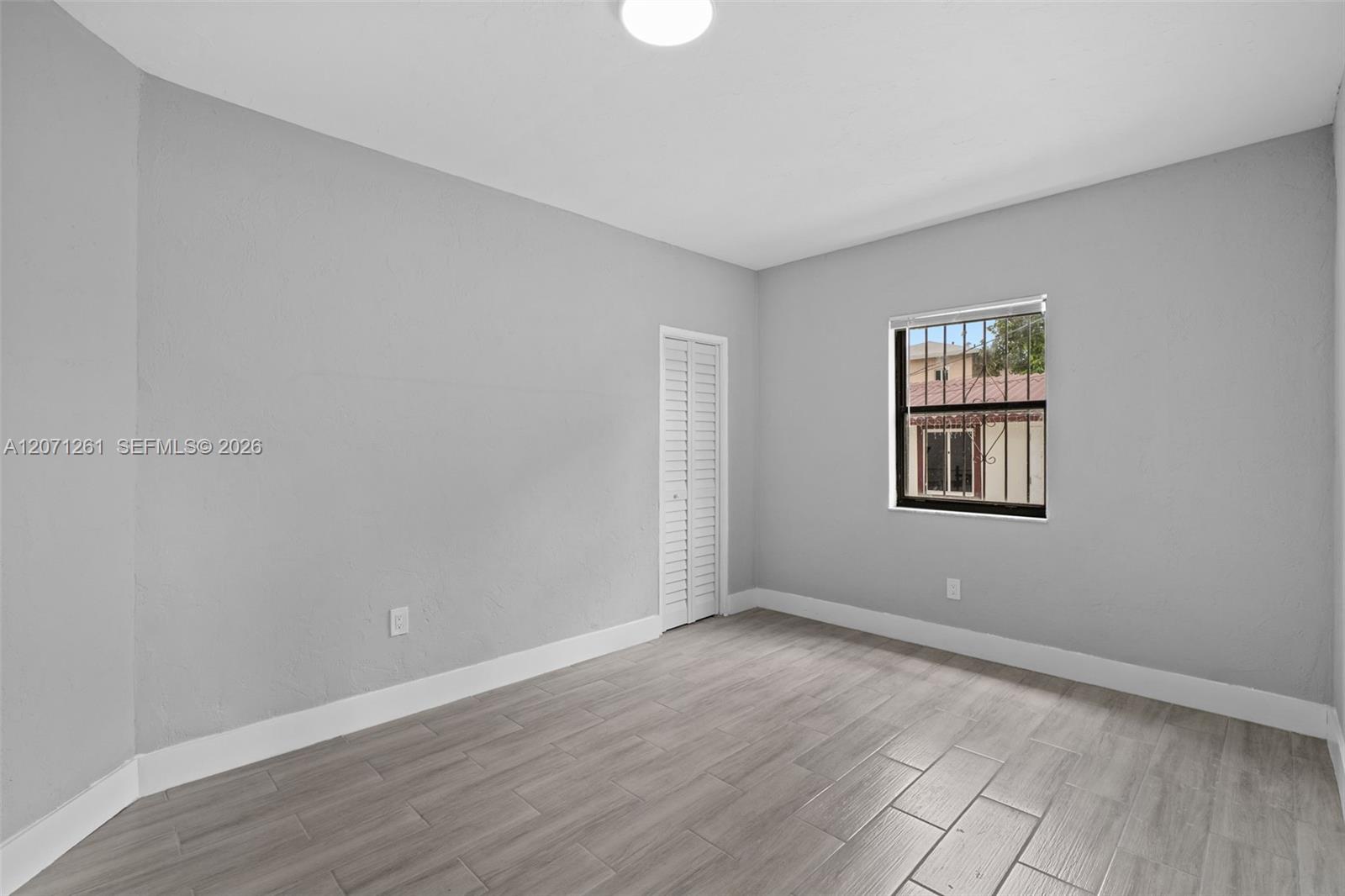 1227 NW 27th St # 1227 View 12