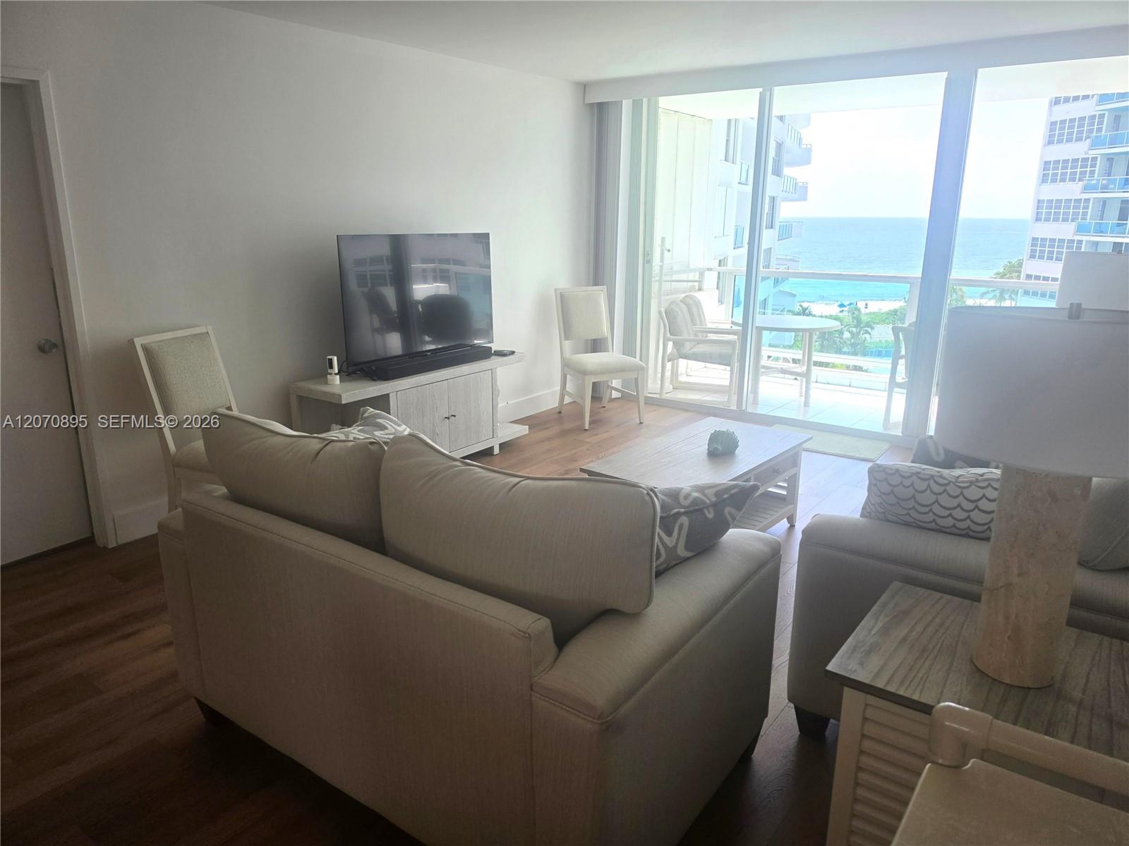 5151 Collins Ave # 826 View 4