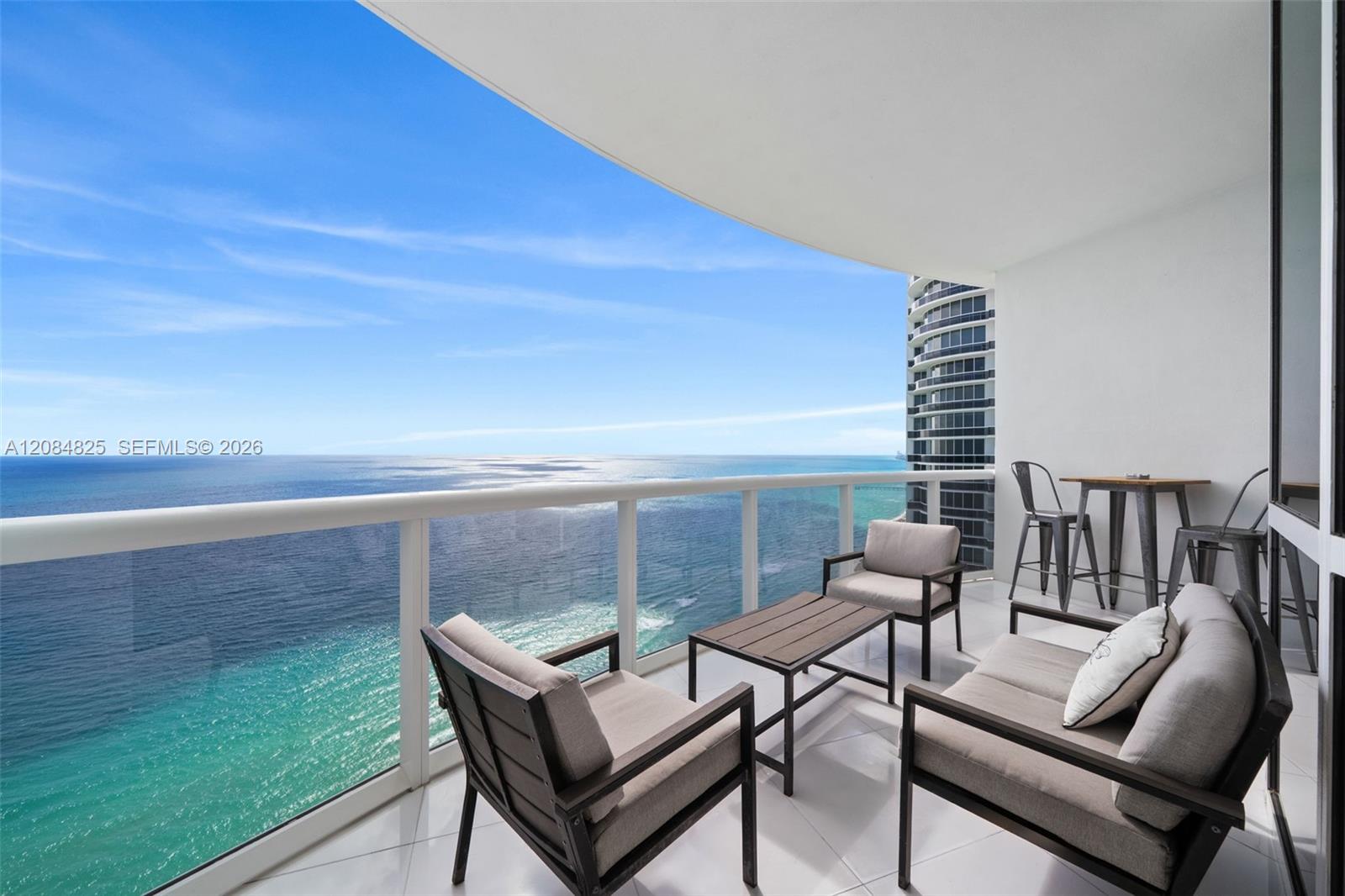 18201 Collins Ave # 4709 — Photo 2